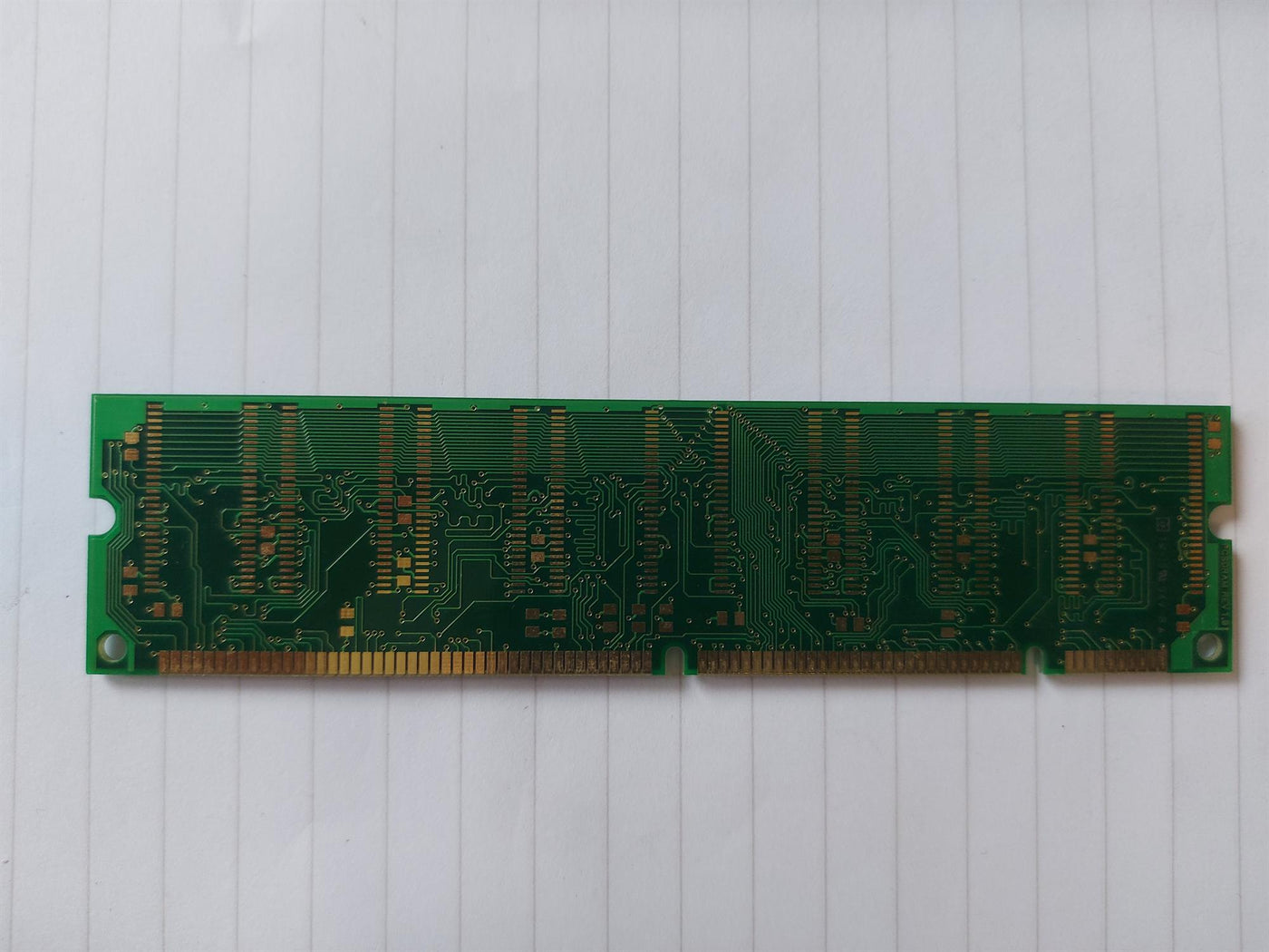 MSC /Hypertec 256MB 133MHz nonECC CL3 PC133 DDR SDRAM DIMM Memory Module (864V32C3DT4YSG-75AIHT HYMDL73256)