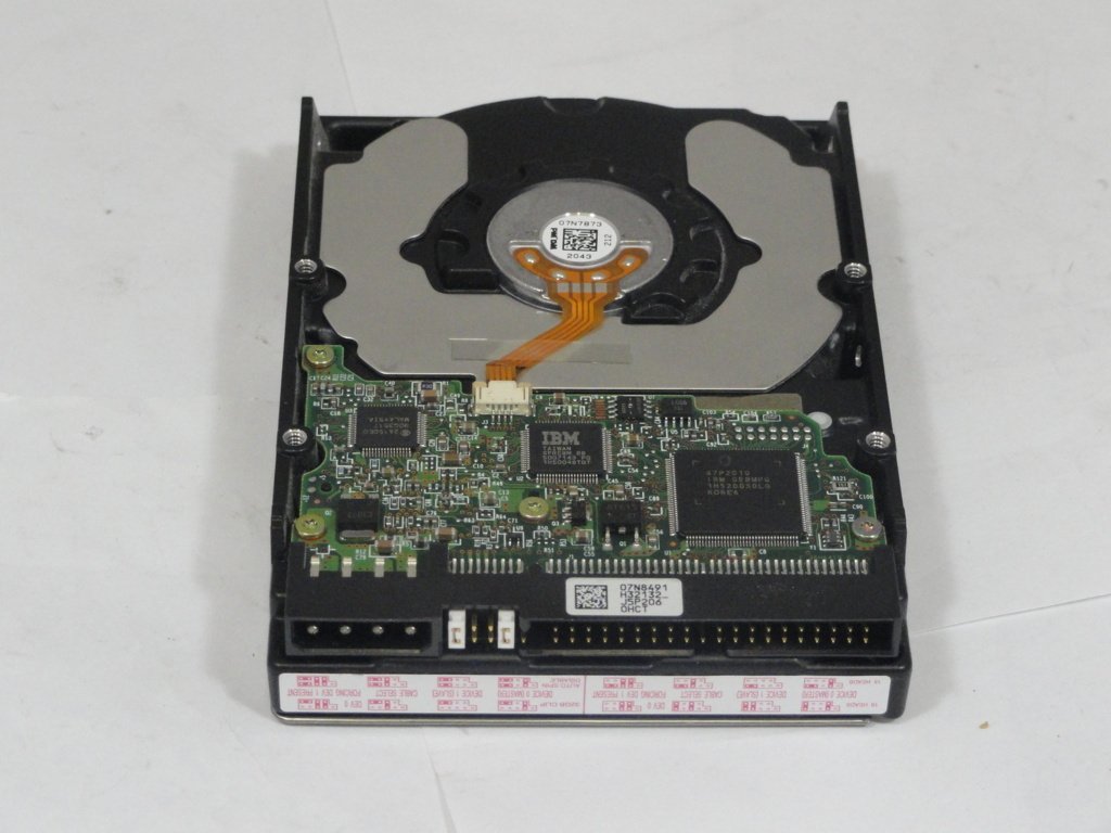 PR11991_07N8148_IBM / Apple 40GB 3.5" IDE HDD - Image3