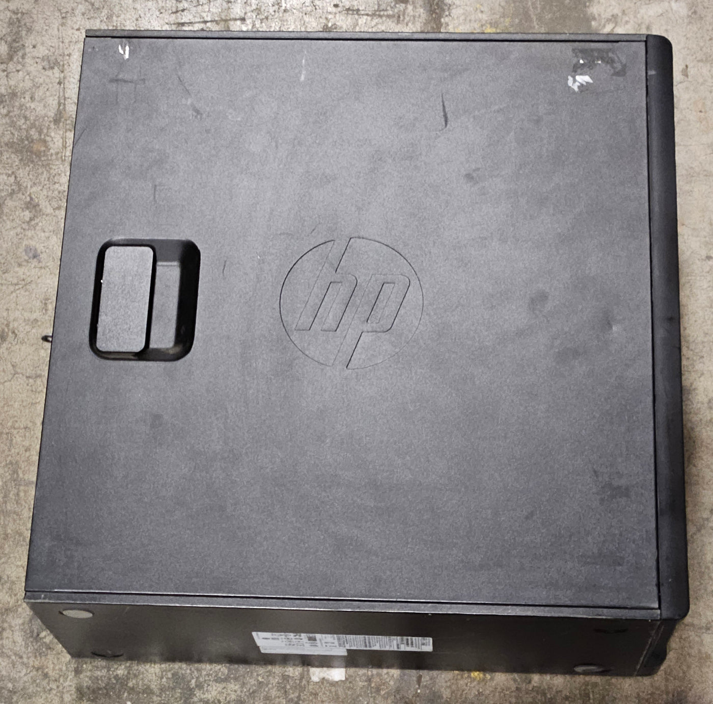 HP Z220 CMT 4GB RAM Xeon E3-1240 3.4GHz NO HDD NO OS Dual DVI Nvidia Quadro FX WinXP Pro COA ( WM481ET#ABU ) USED