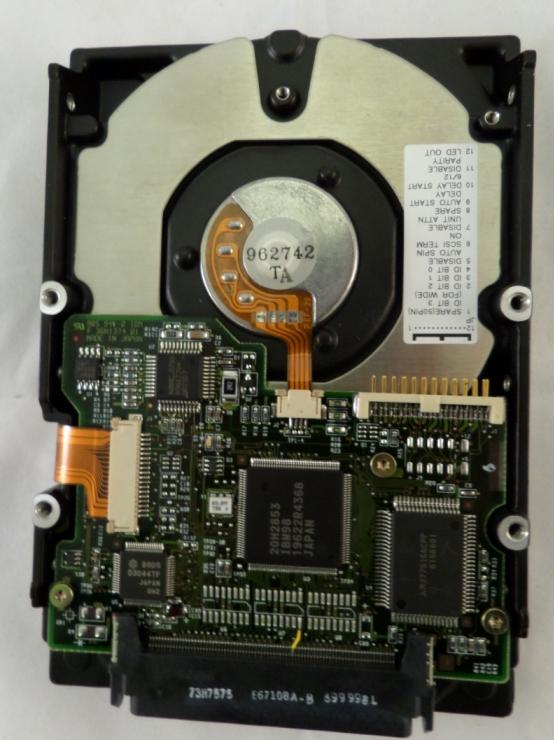 MC1587_46H6112_Sun IBM 2.1GB SCSI 80 Pin 7200rpm 3.5in HDD - Image4