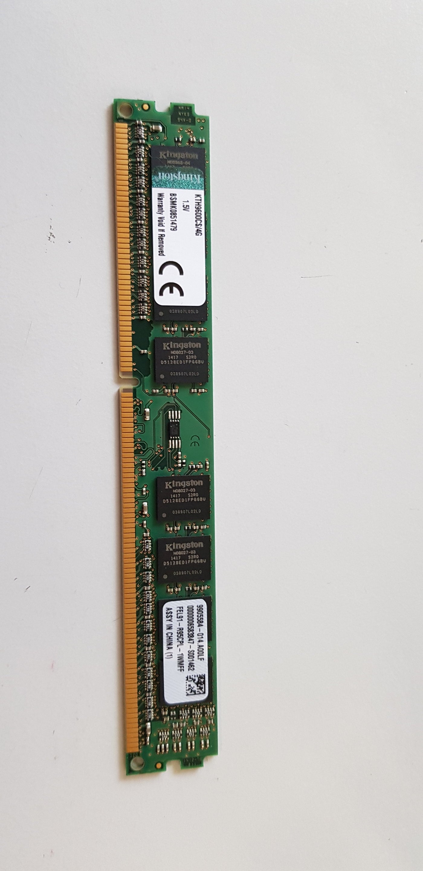 Kingston 4GB PC3-12800 DDR3-1600MHz non-ECC Unbuffered CL11 240-Pin DIMM ( KTH9600CS/4G 9905584-014.A00LF ) REF