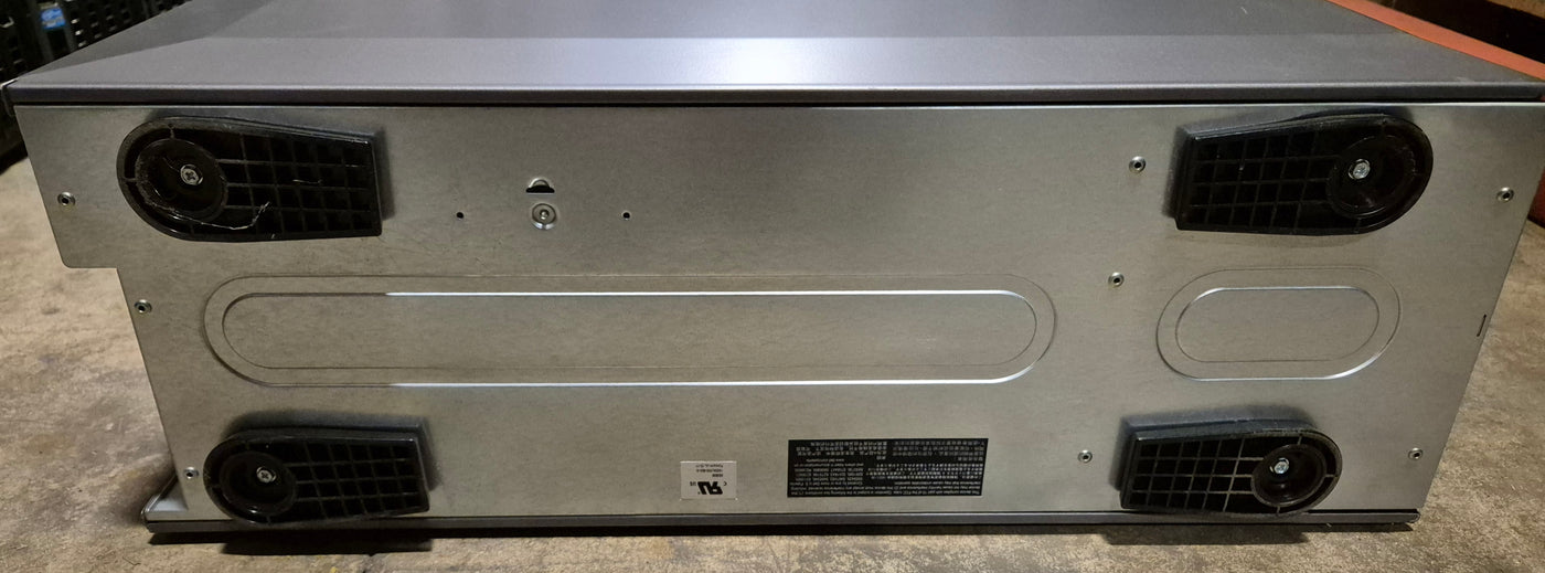 Dell PowerEdge T300 2GB RAM Xeon X3323 2.5GHz NO HDD NO OS WinSVR 2008 COA ( MMU ) USED missing front plastics 