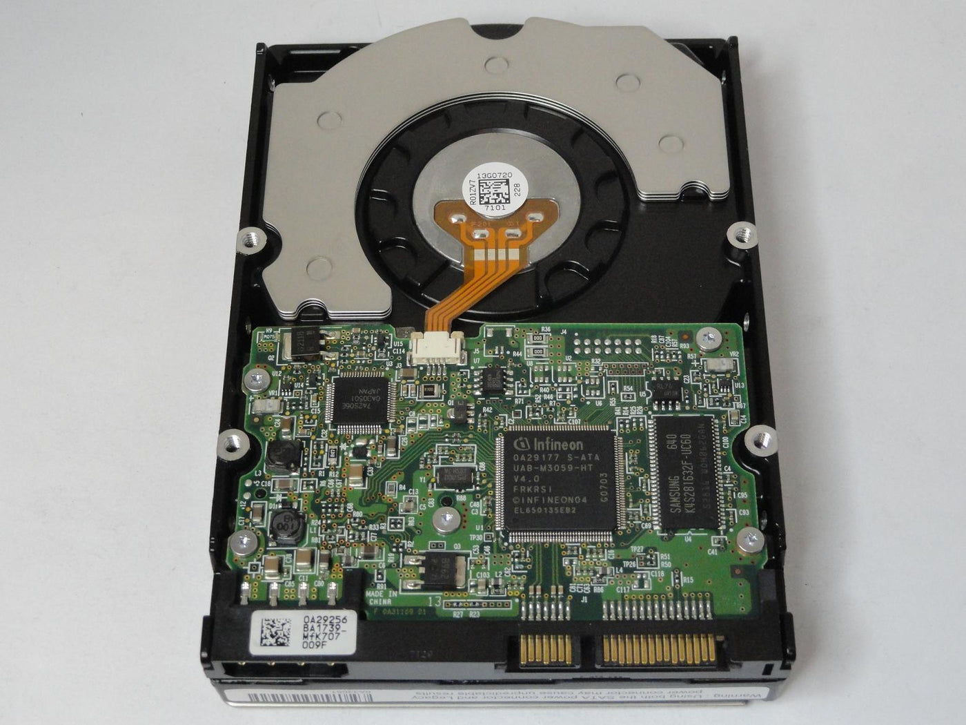Hitachi 500GB SATA 7200rpm 3.5in HDD ( HDS725050KLA360 0A31004 ) USED
