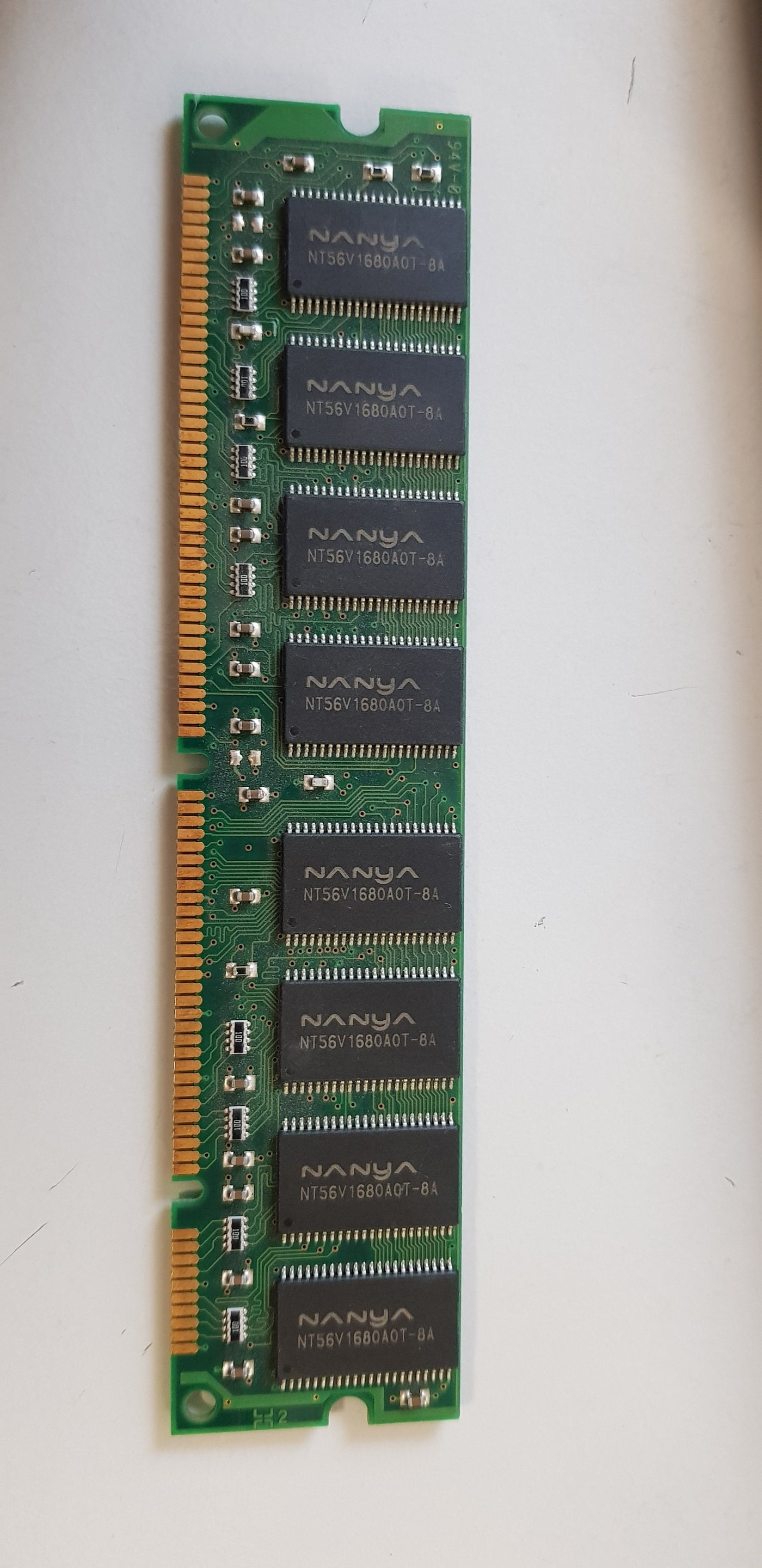 Siemens 32MB 168Pin SD-RAM PC-100 non-ECC DIMM Memory Module (4V64-16-08-G-SYN-PC100)