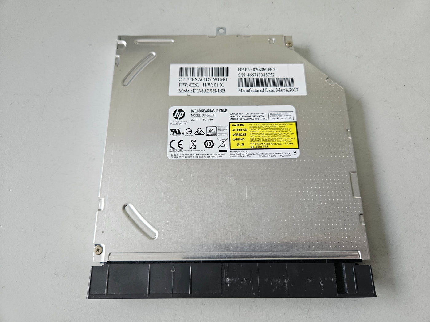 HP DC5V 1.5A SATA DVD/CD Rewritable Drive ( 820286-HC0 DU-8AESH-15B ) USED
