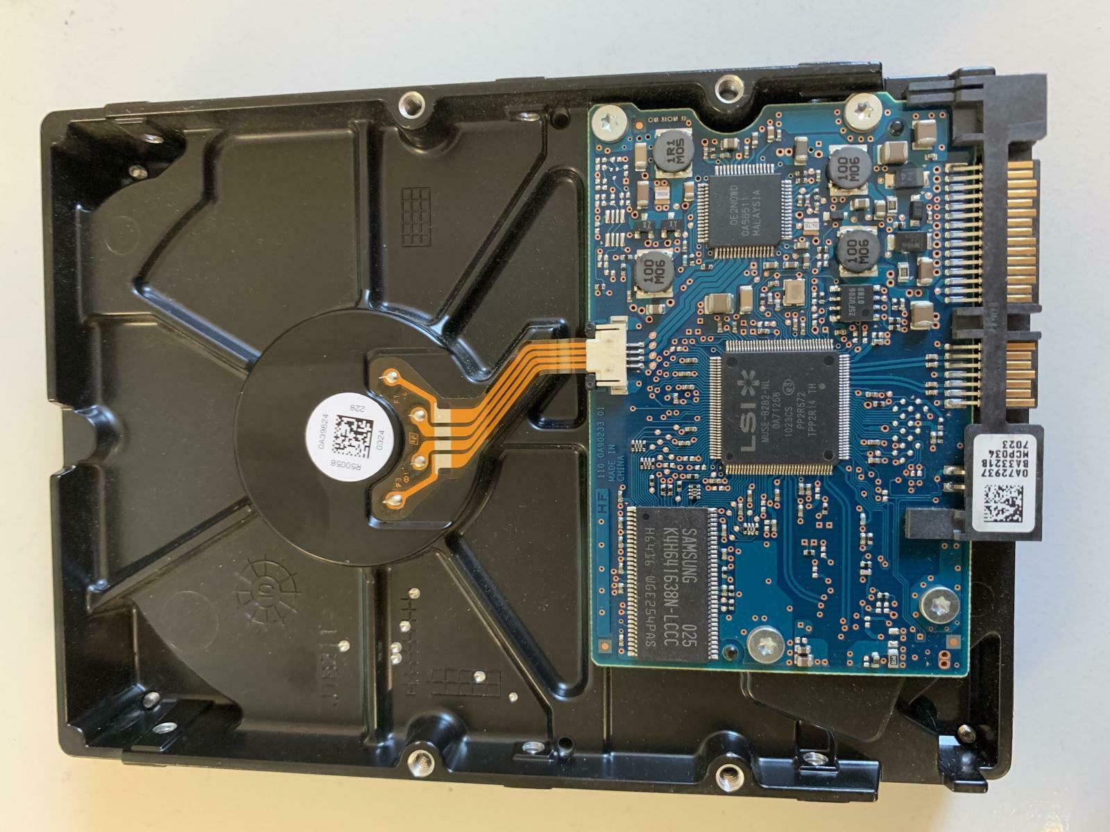 Hitachi HP 3.5in 250GB SATA 7200RPM HDD ( HDS721025CLA382 588597-001 ) USED