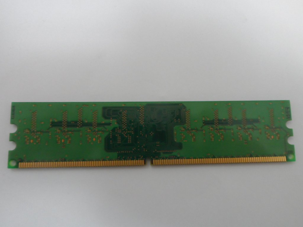 Hynix 1GB PC2-5300 DDR2-667MHz CL5 240-Pin DIMM ( HYMP112U64CP8-Y5 ) REF