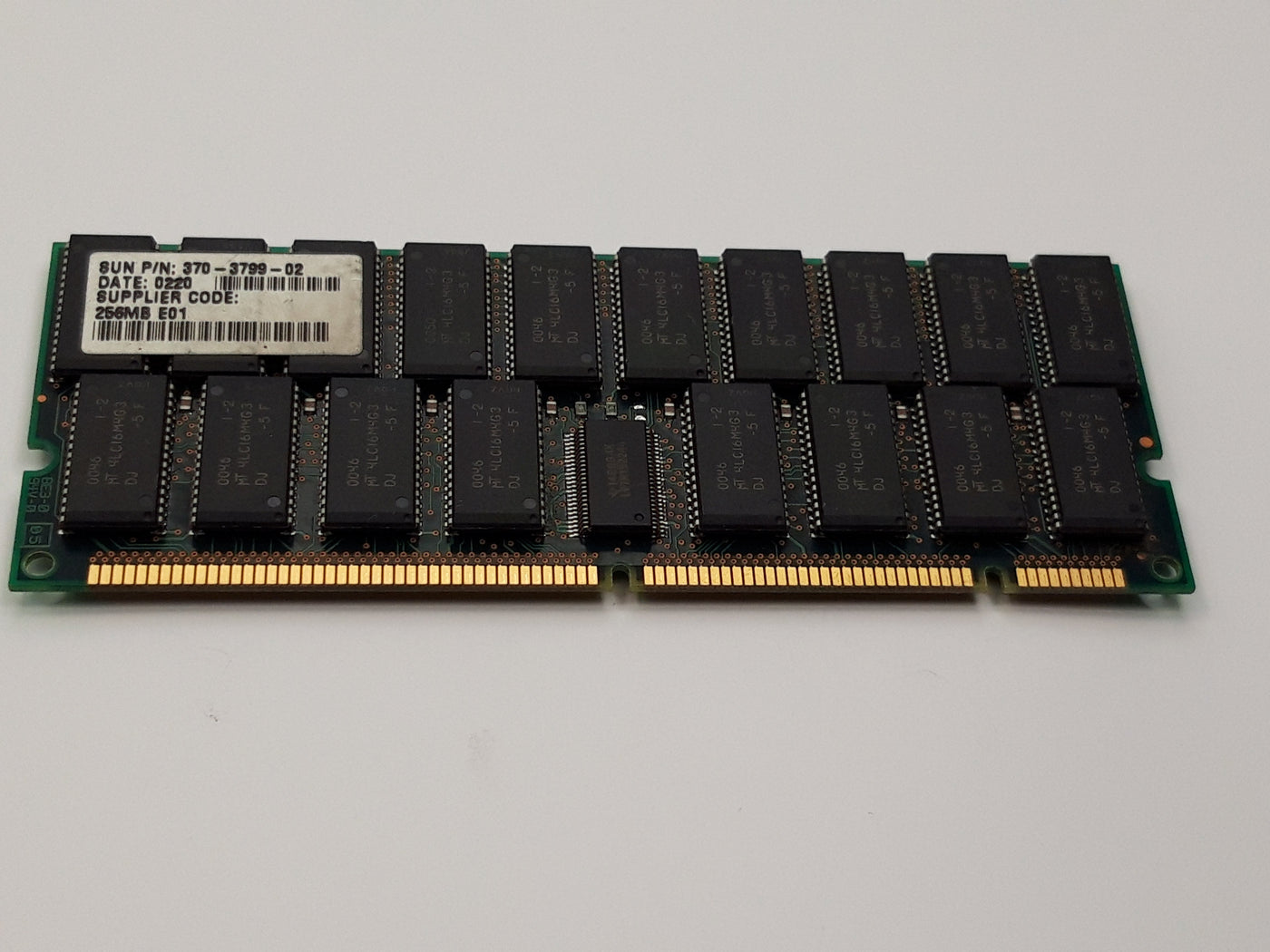 Sun/Micron 256MB EDO 50ns ECC (370-3799-02)(MT36LD3272FG-5) REF