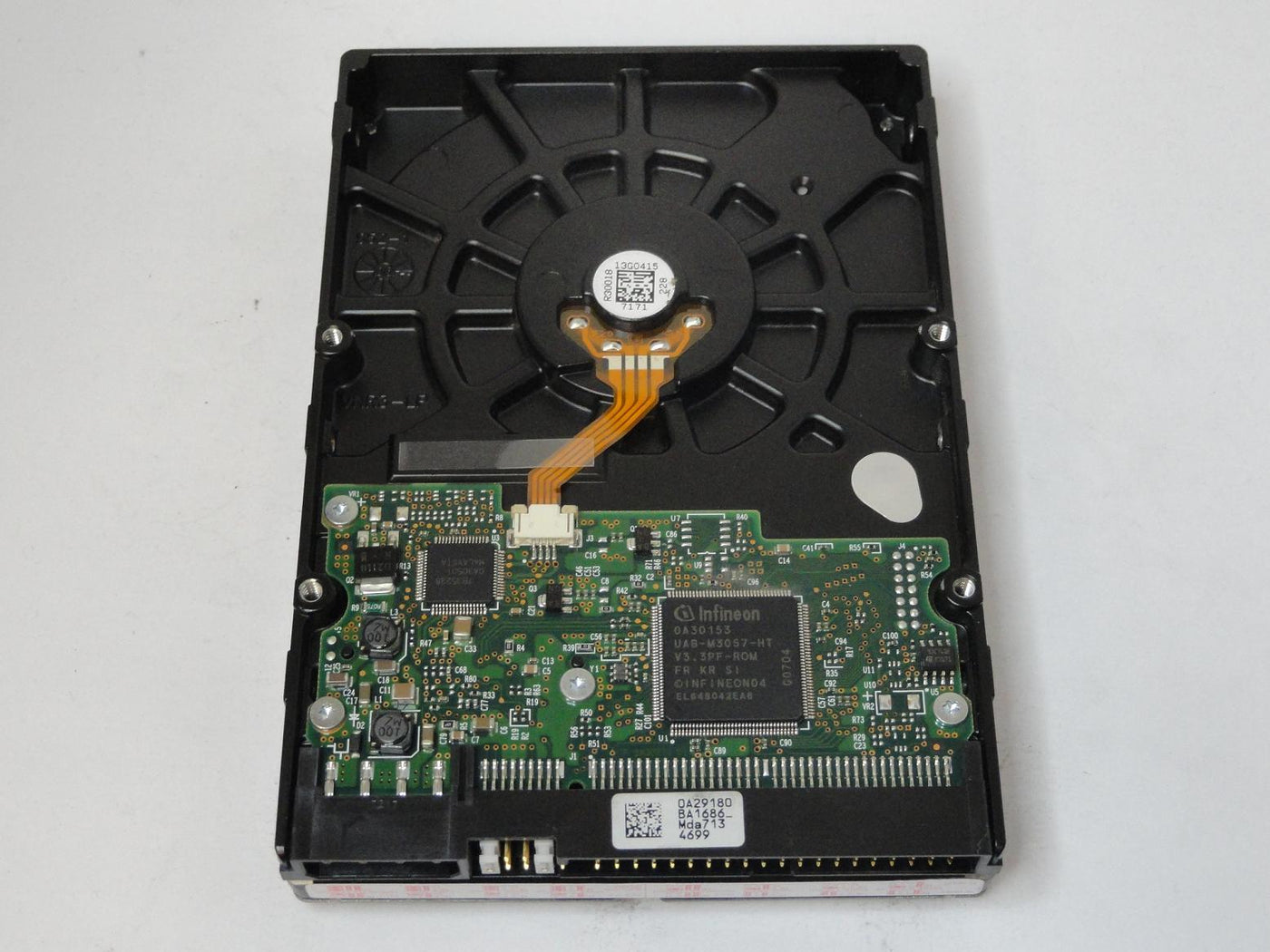 Hitachi 80GB IDE 7200rpm 3.5in HDD ( 0A33142 HDS728080PLAT20 ) USED