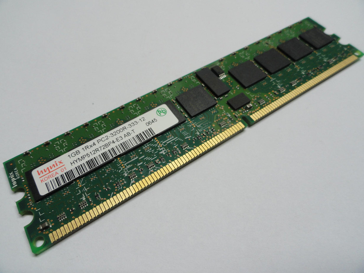 HYMP512R72BP4-E3 - Hynix 1GB 240p PC2-3200 DDR2-400 CL3 Registered ECC DIMM - Refurbished