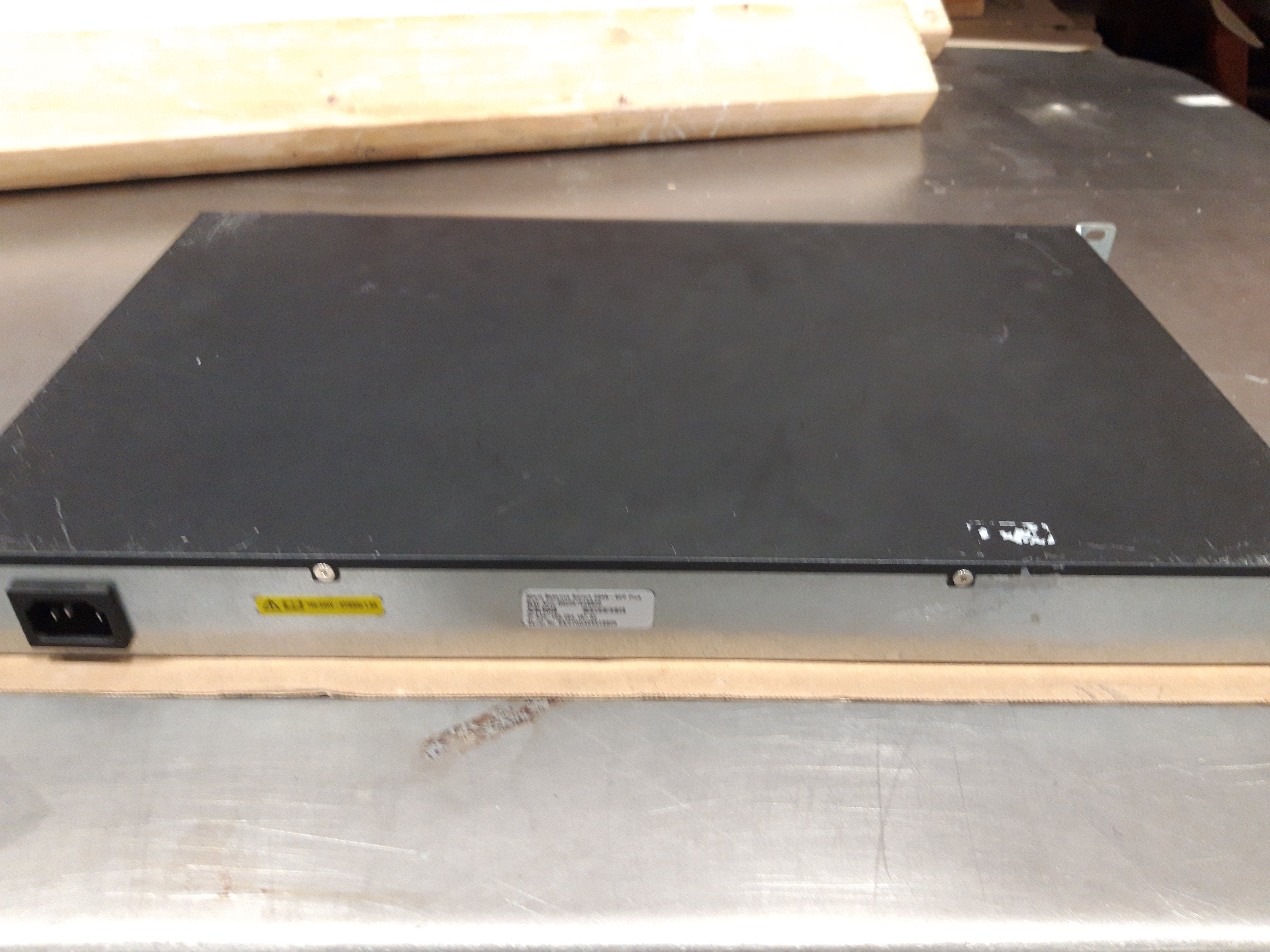 3COM Baseline Switch 2948-SFP Plus - 3CBLSG48 - 48 Port Switch (10015726 Used)