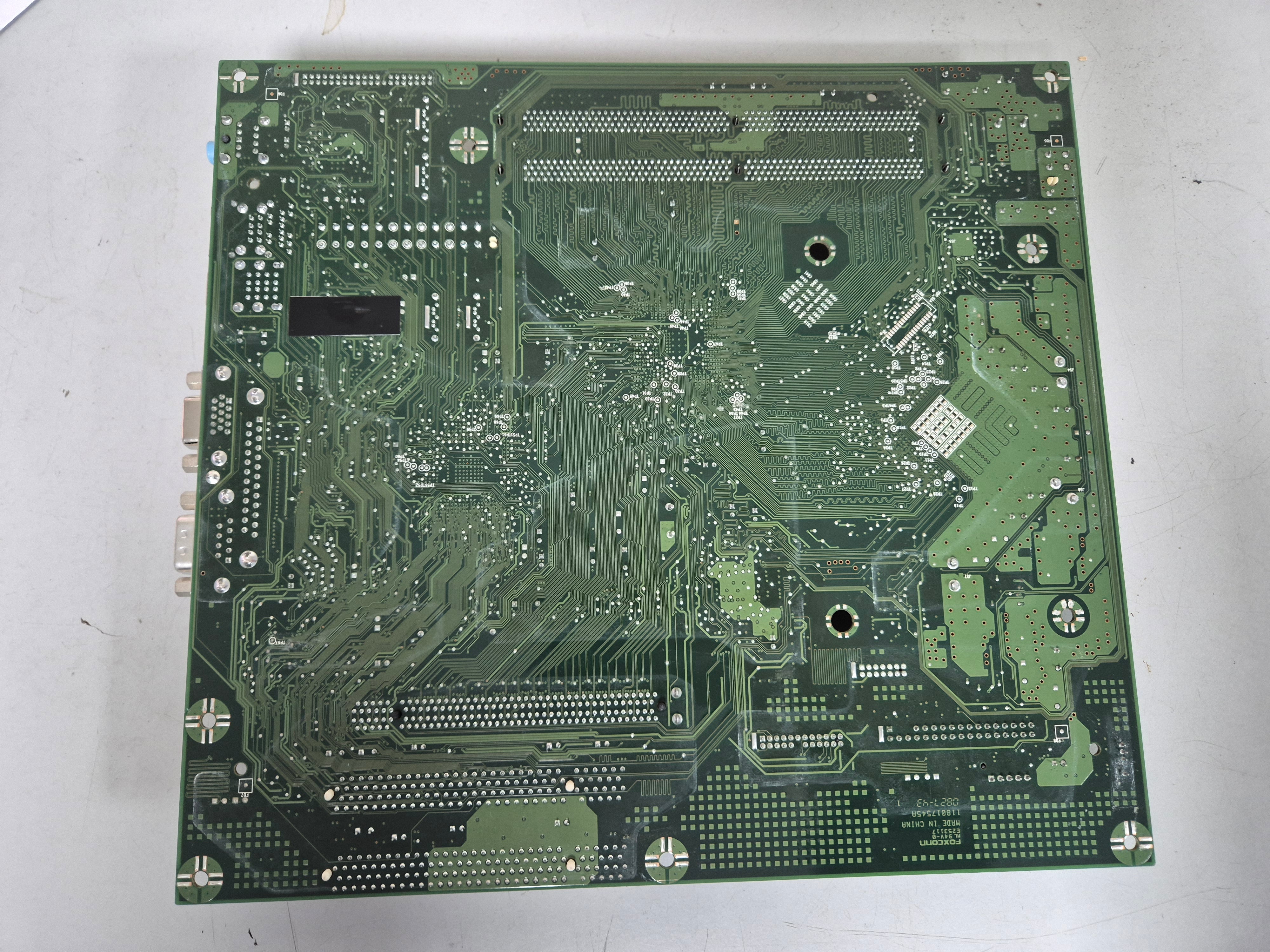 Dell Optiplex 330 Desktop Motherboard ( 0KP561 ) USED