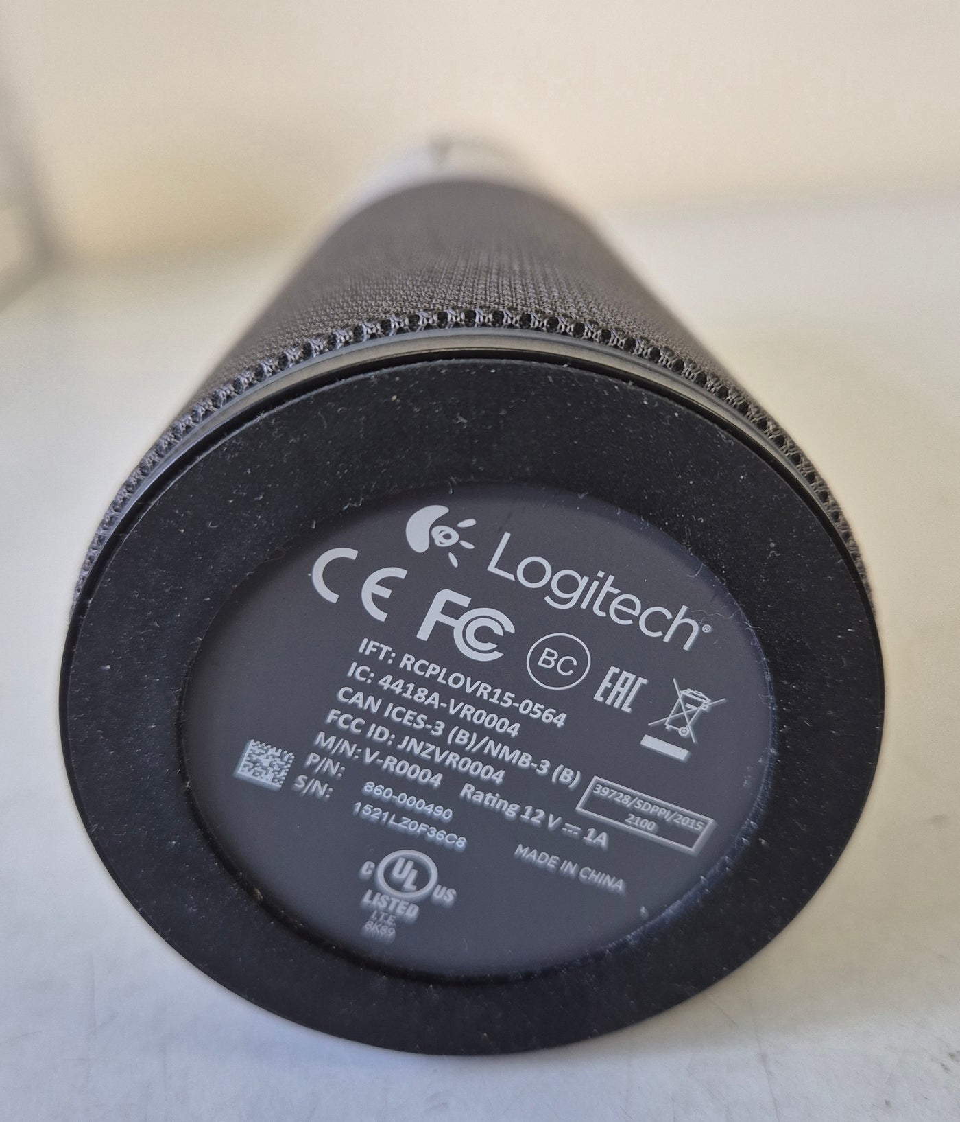 Logitech V-R0004 ConferenceCam Connect w/ speaker & cables ( 860-000490 ) USED Grade A