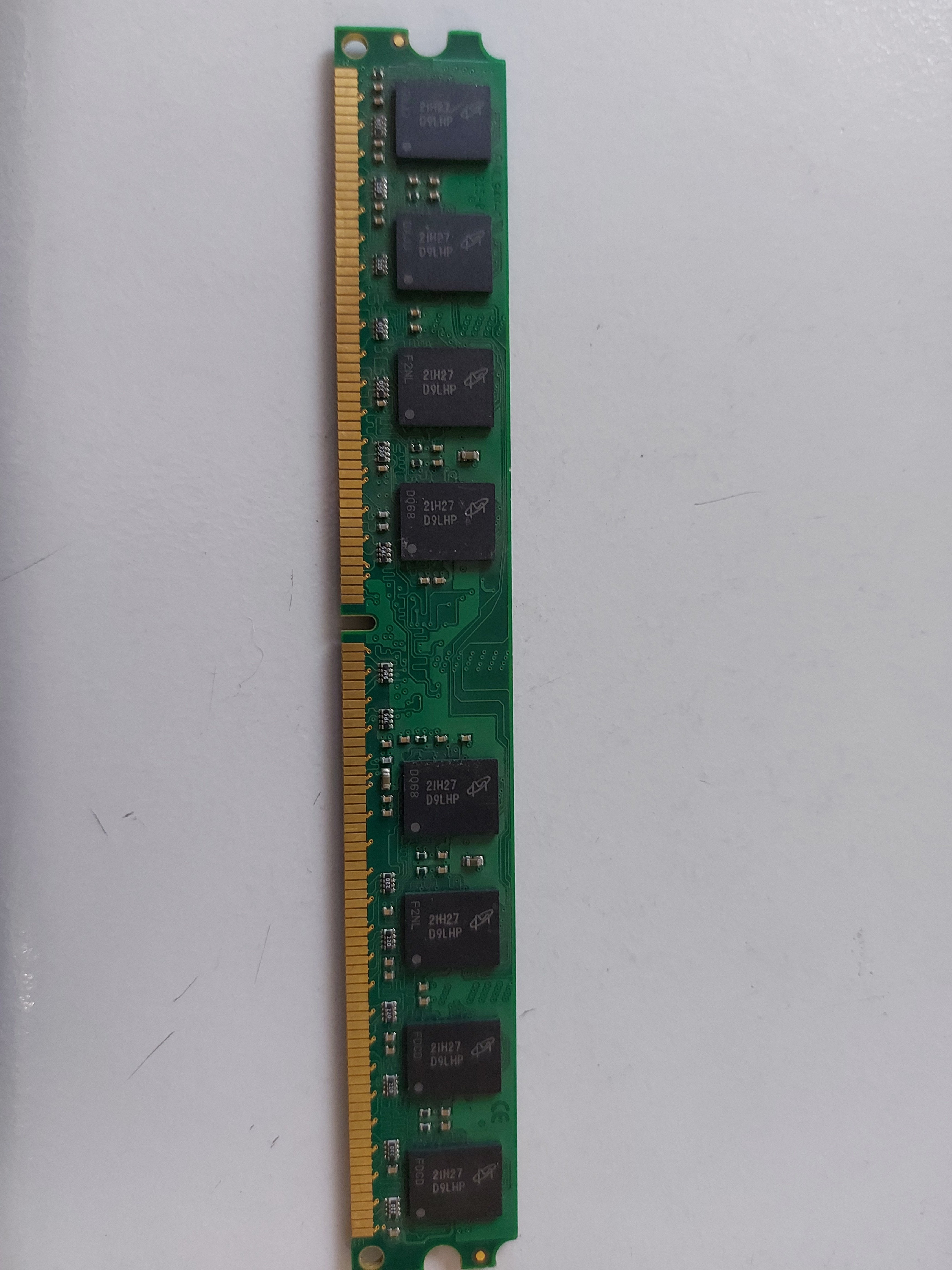 Kingston/HP 2GB PC2-5300 DDR2-667 DIMM Desktop RAM KFJ889/2G 9905429-030.A00LF
