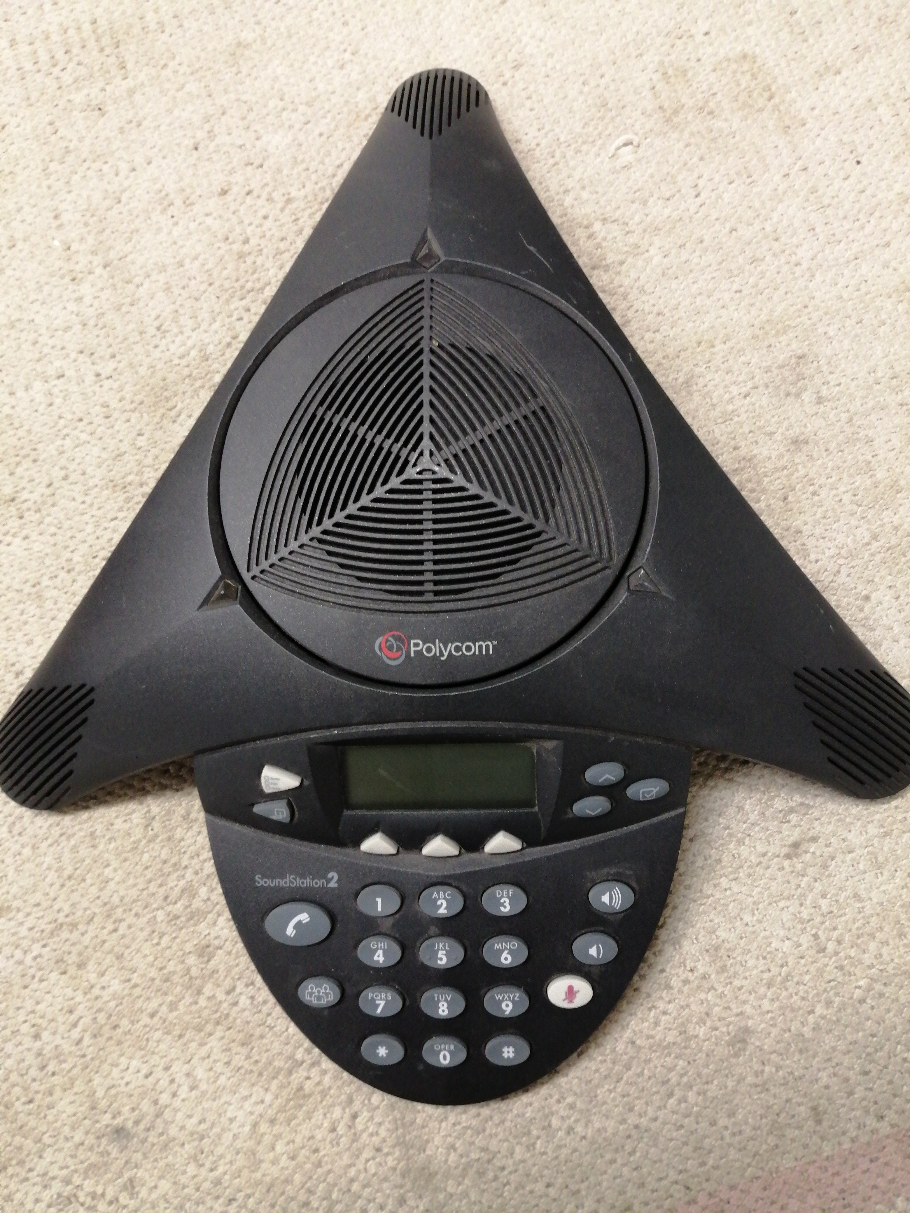 Polycom SoundStation2 Conference Phone ( 2201-1600-001 ) USED