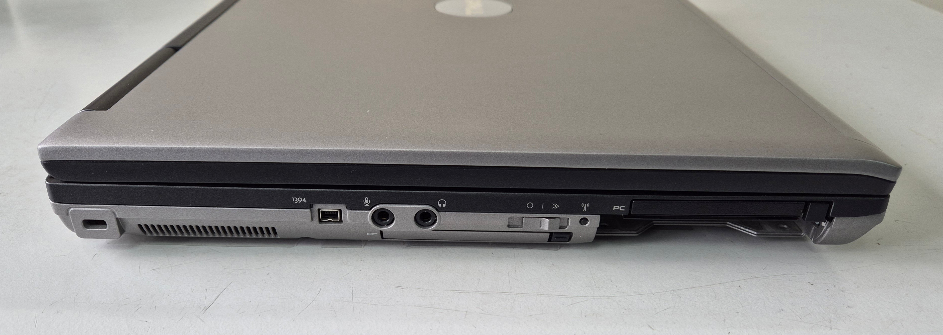 Dell Latitude D830 Core 2 Duo 2.2GHz 4GB RAM DVD NO HDD NO OS 15.4" BATTERY NOT HOLDING CHARGE ( PP04X ) USED