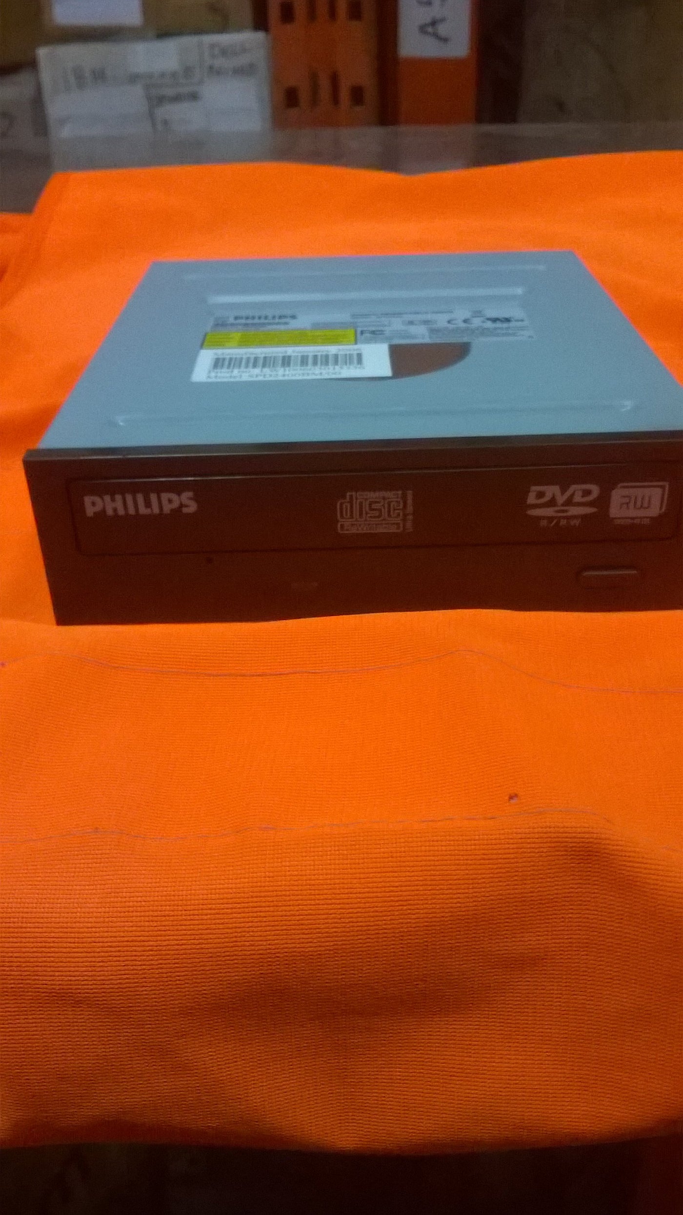 DVD-RW Philips Spd2400 IDE ( SPD2400 SPD2400    Philips )