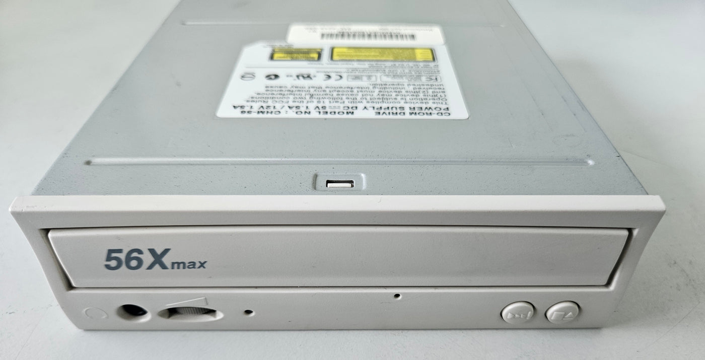 Ultima 52x CD-ROM IDE Beige Drive ( CHM-56 ) USED