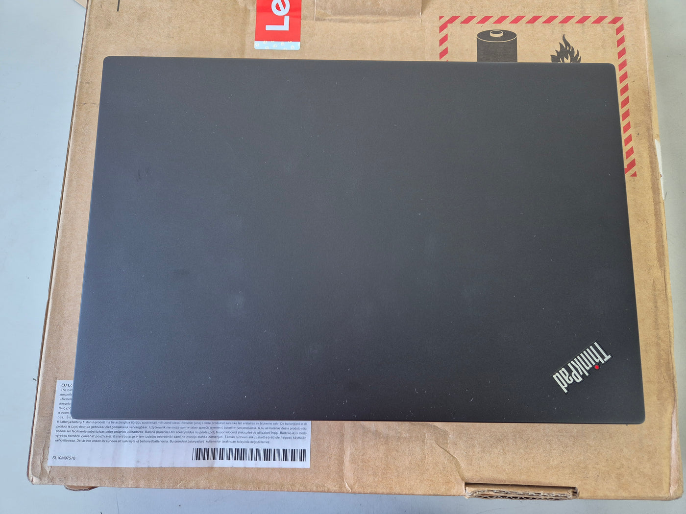 Lenovo ThinkPad X280 500GB SSD 16GB RAM i5-8350U 1.9GHz Win10 12.5" ( 20KE-S10600 ) REF