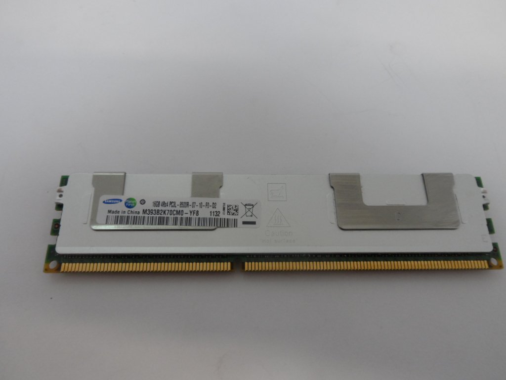 M393B2K70CM0-YF8 - Samsung 16GB PC3-8500 DDR3-1066MHz ECC Registered CL7 36c 2x512x4  4Rx4  240-Pin DIMM 1.35v Low Voltage Quad Rank Memory Module - NBUL