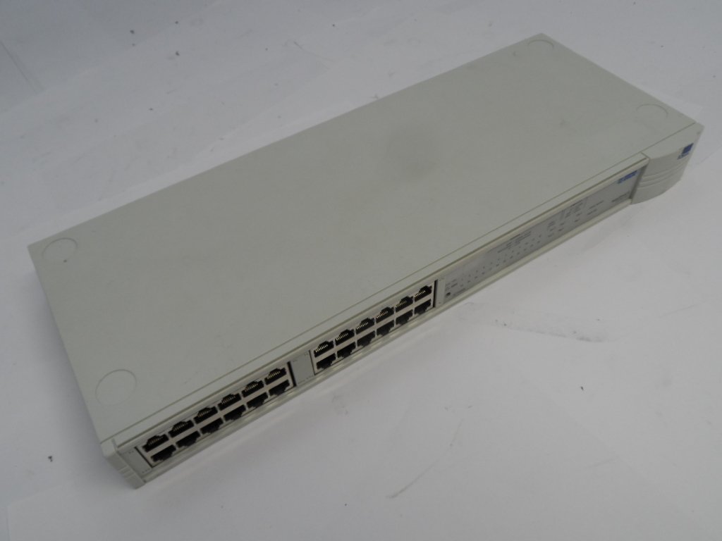 3Com, SuperStack II  PS Hub 40, 24 Port, Cream.