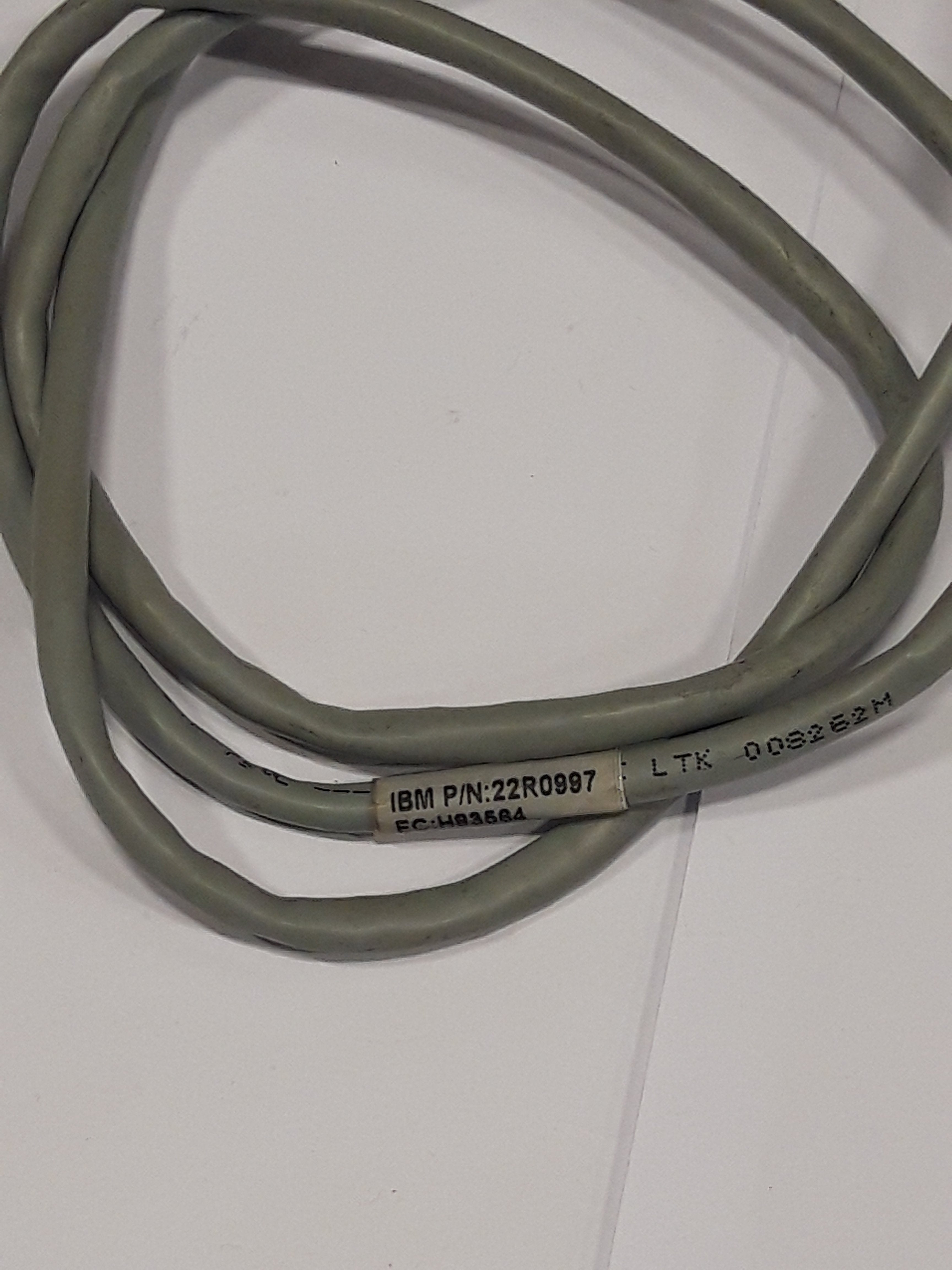 IBM Cable CEC 1 (Upper) to Ethernet Grey 1.0m (22R0997 USED)