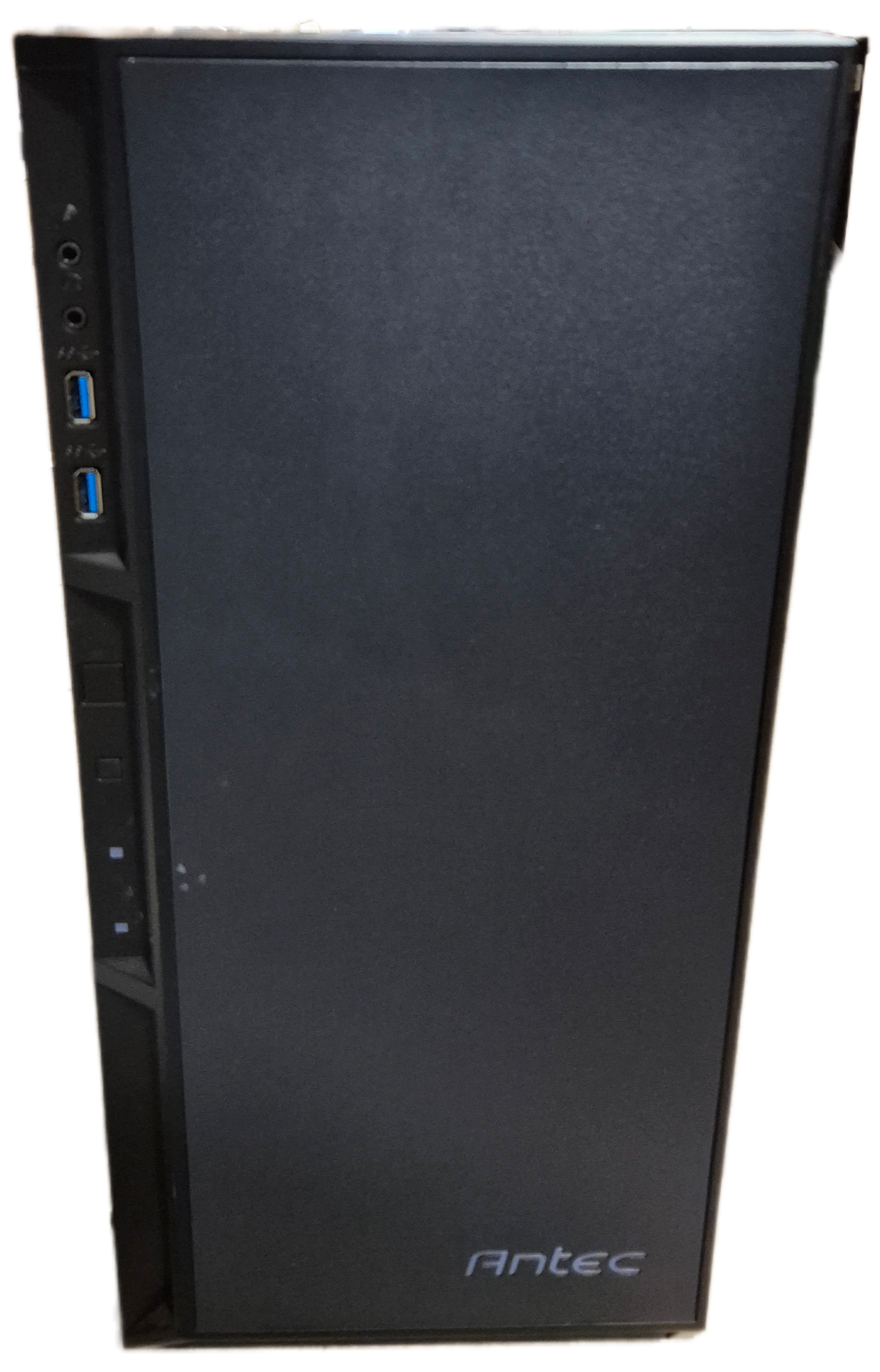 Antec P8 Mid Tower Gaming Cabinet - 3 x 120mm Fans Preinstalled USED