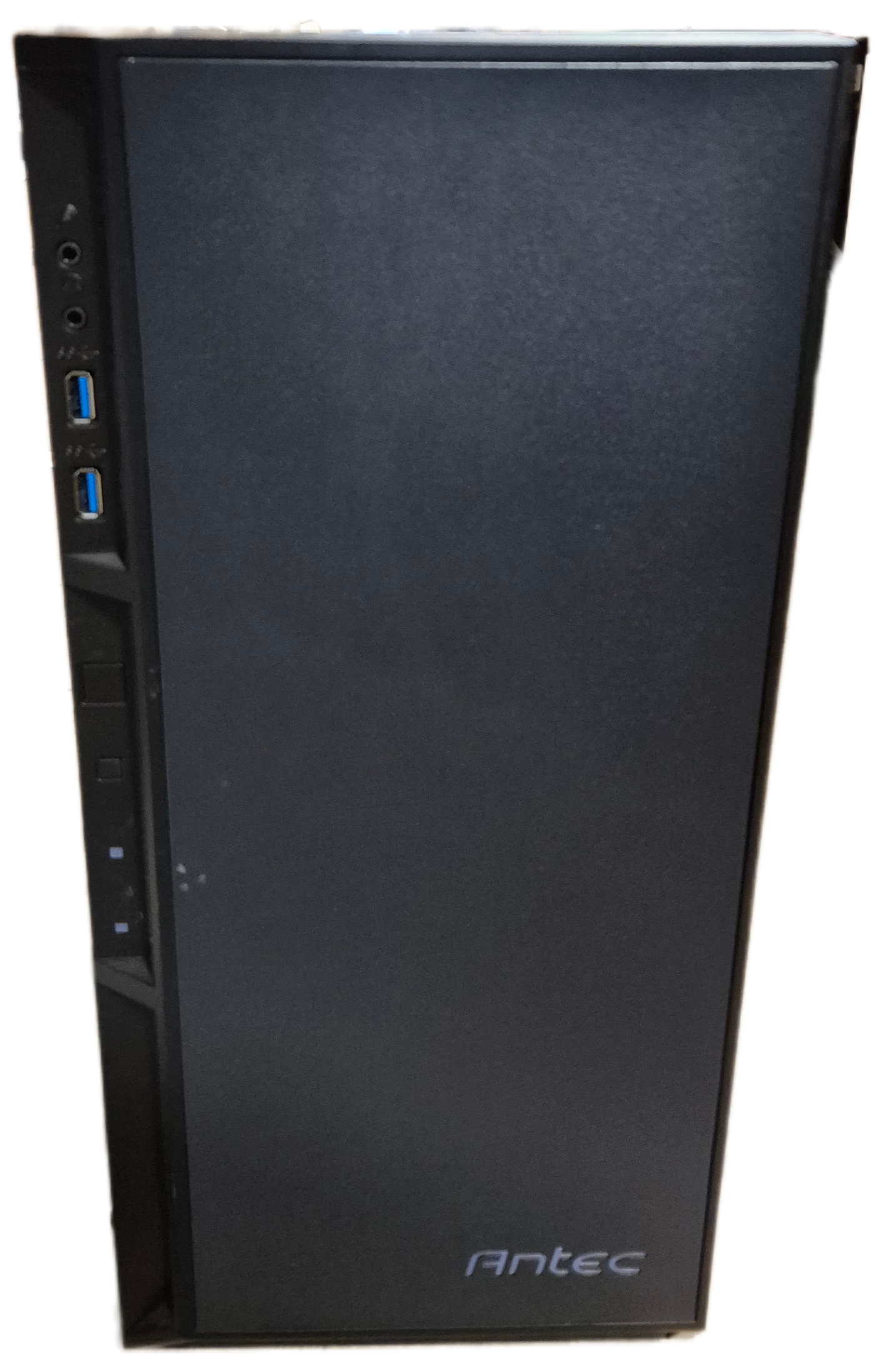 Antec P8 Mid Tower Gaming Cabinet - 3 x 120mm Fans Preinstalled USED