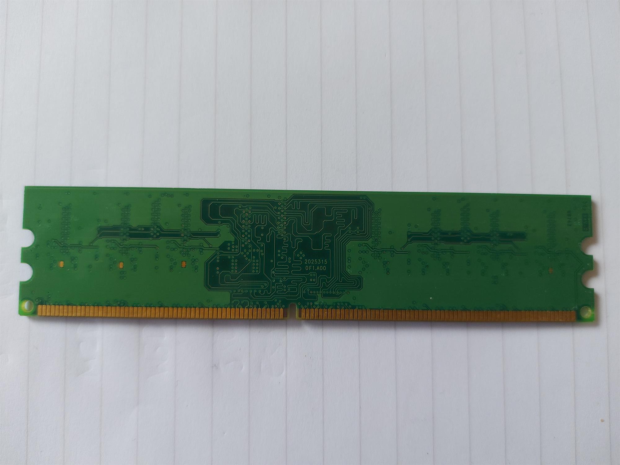 Kingston 512MB PC2-5300 DDR2-667MHz non-ECC Unbuffered CL5 240-Pin DIMM Single Rank Memory Module (KTD-DM8400B/512 9905315-005)