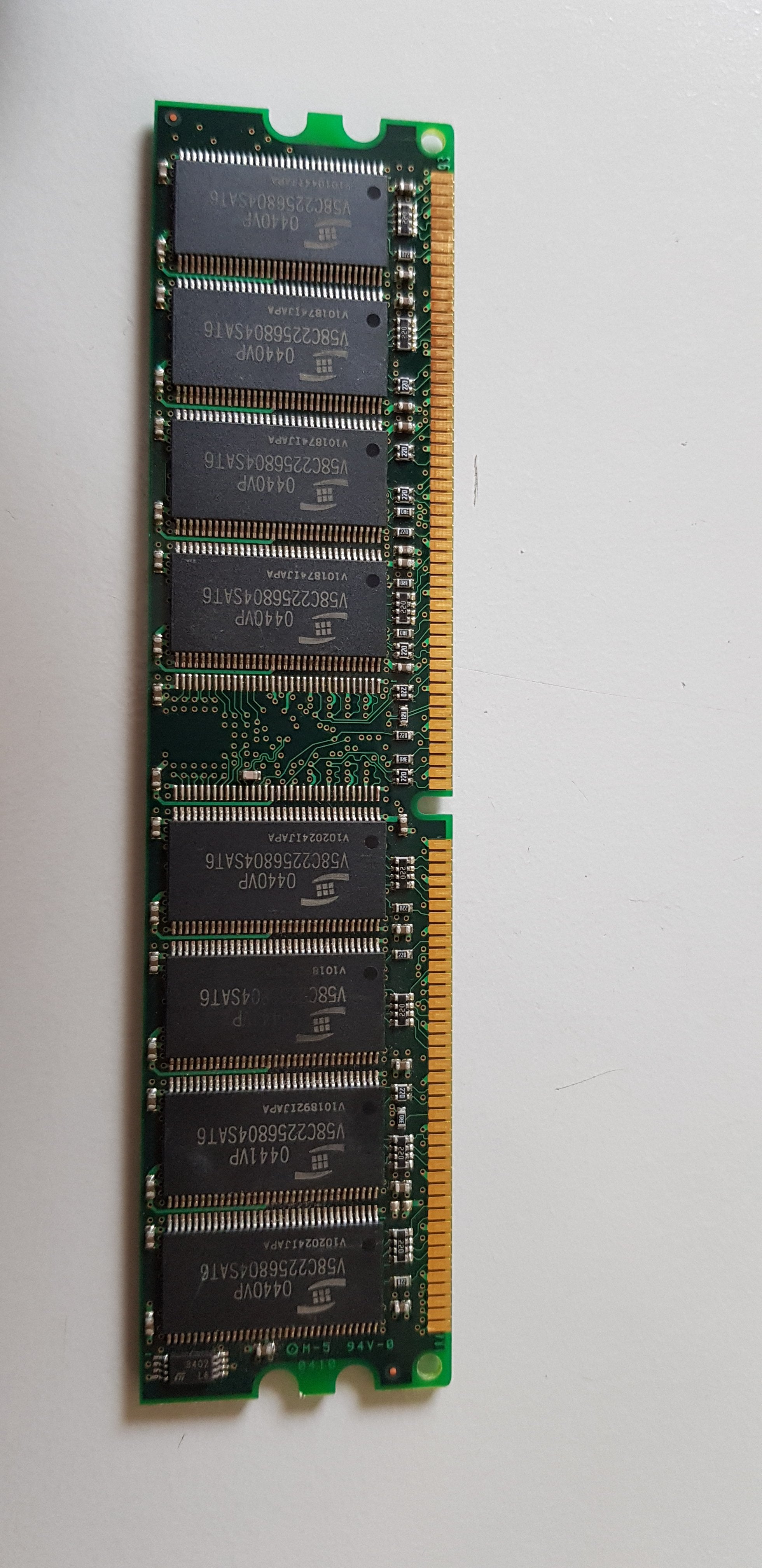 ProMOS 512MB PC2700 DDR-333MHz non-ECC Unbuffered CL2.5 184-Pin DIMM ( V826664K24SATG-C0 ) REF