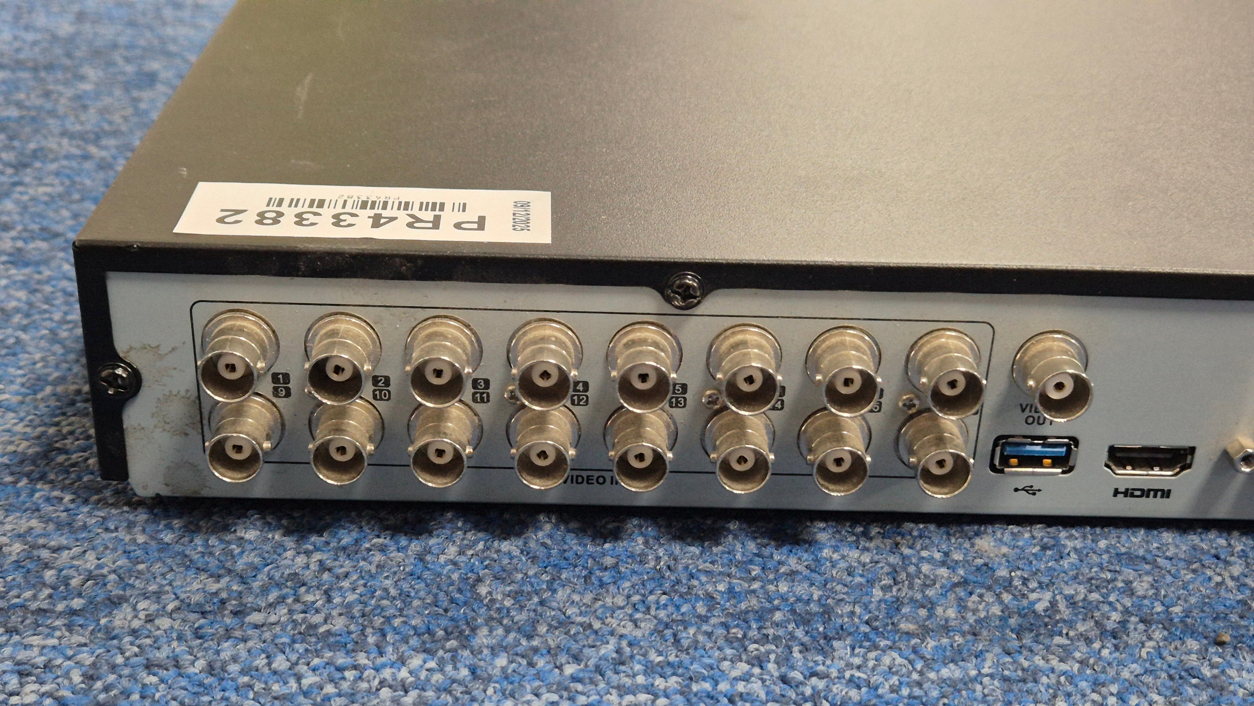 Hikvision Digital Video Recorder - Embedded Net DVR 2x4TB HDD - passwords reset NO PSU ( DS-7216HUHI-K2 ) USED