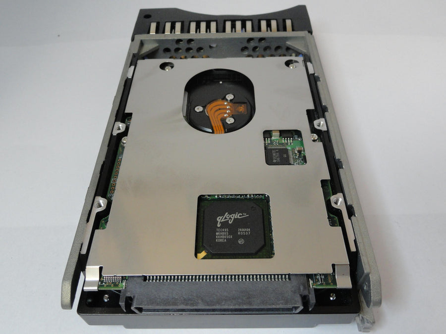 Fujitsu IBM 73.4GB SCSI 80 Pin 15Krpm 3.5in HDD in caddy ( CA06560-B25900BA MAX3073NC 26K5245 90P1384 90P1381 ) USED