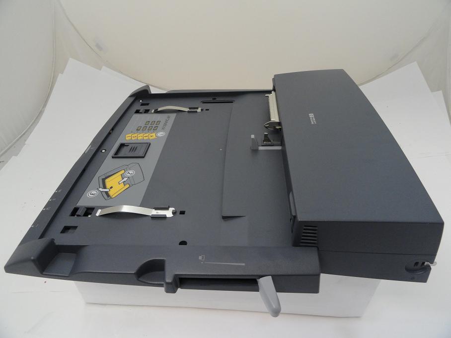 PR14441_F1451-80001_HP Omnibook Port Replicator - Image3