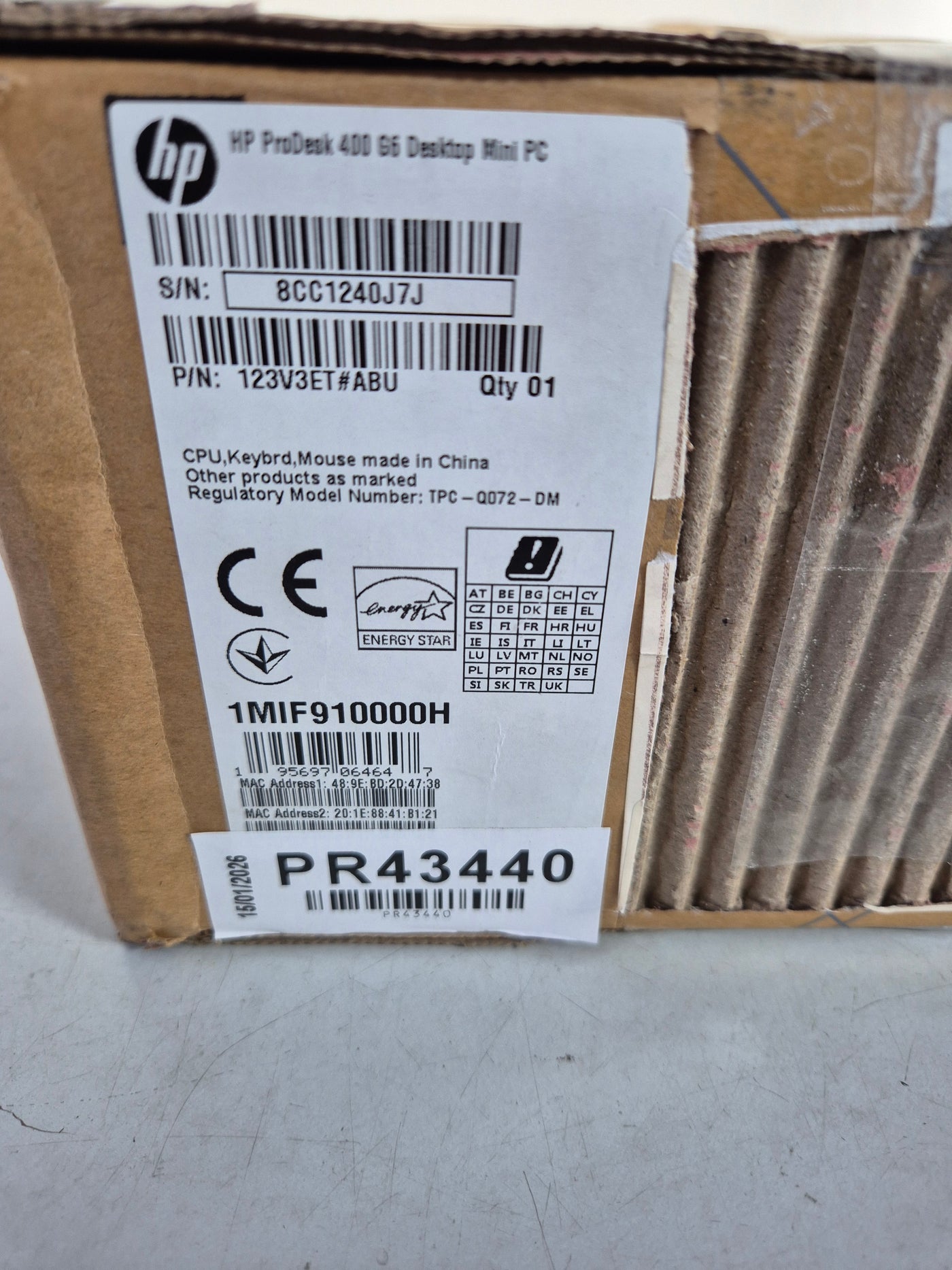 HP ProDesk 400 G6 Mini 250GB SSD 16GB RAM i5-10500T 2.3GHz Win10 boxed w/ accessories ( 123V3ET#ABU ) USED