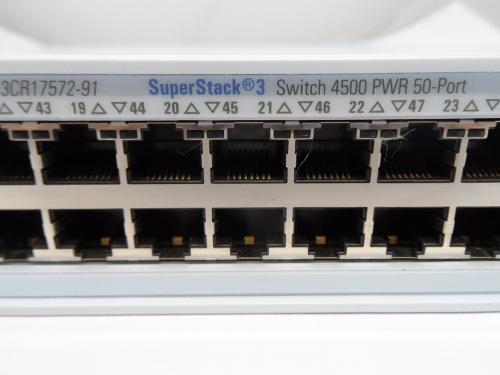 PR17587_1757-210-000_3Com SuperStack 3 Switch 4500 PWR 50-Port - Image4