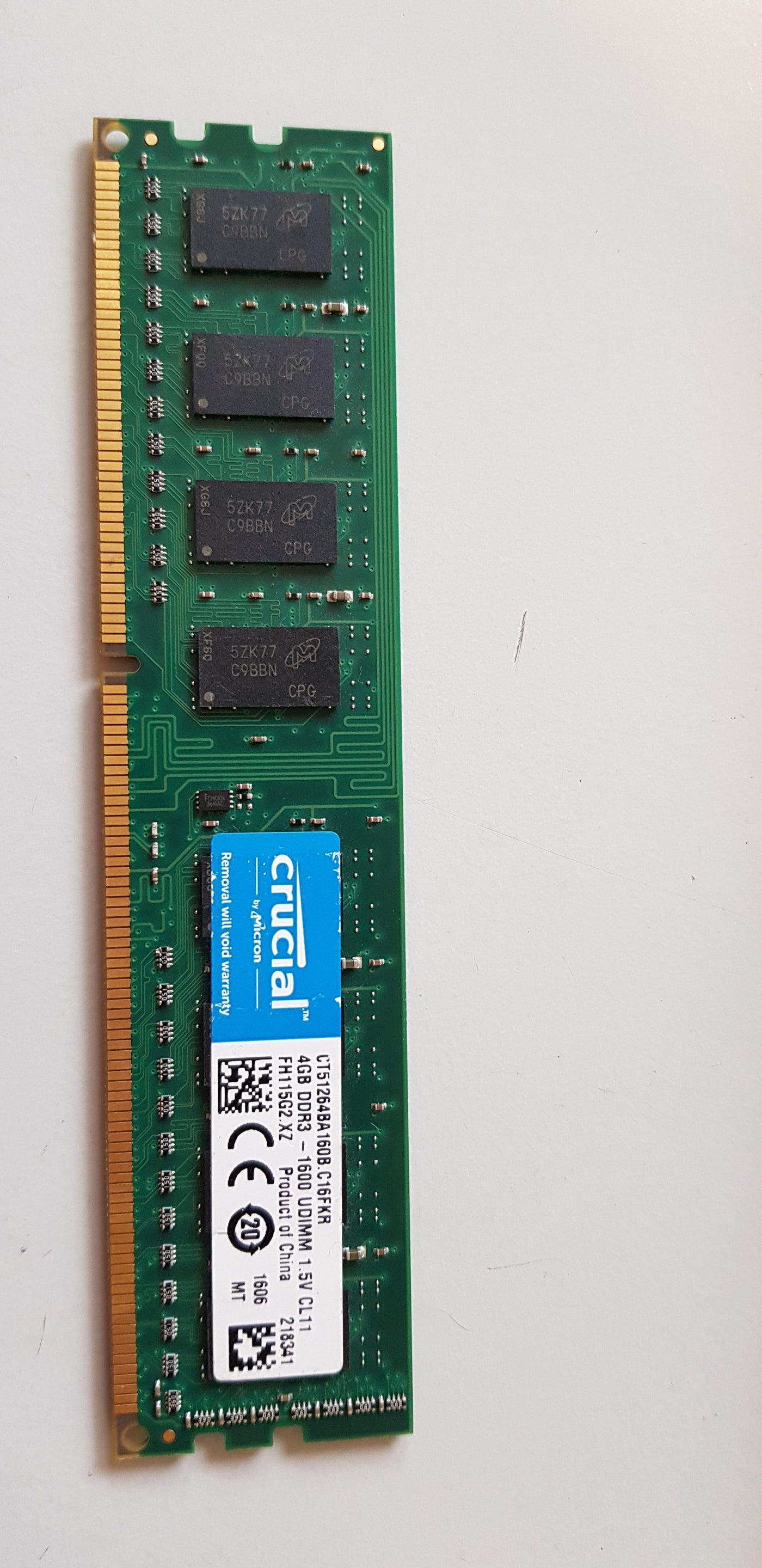 Crucial 4GB PC3-12800 DDR3-1600MHz non-ECC Unbuffered CL11 240-Pin DIMM Dual Rank Memory Module (CT51264BA160B.C16FKR)
