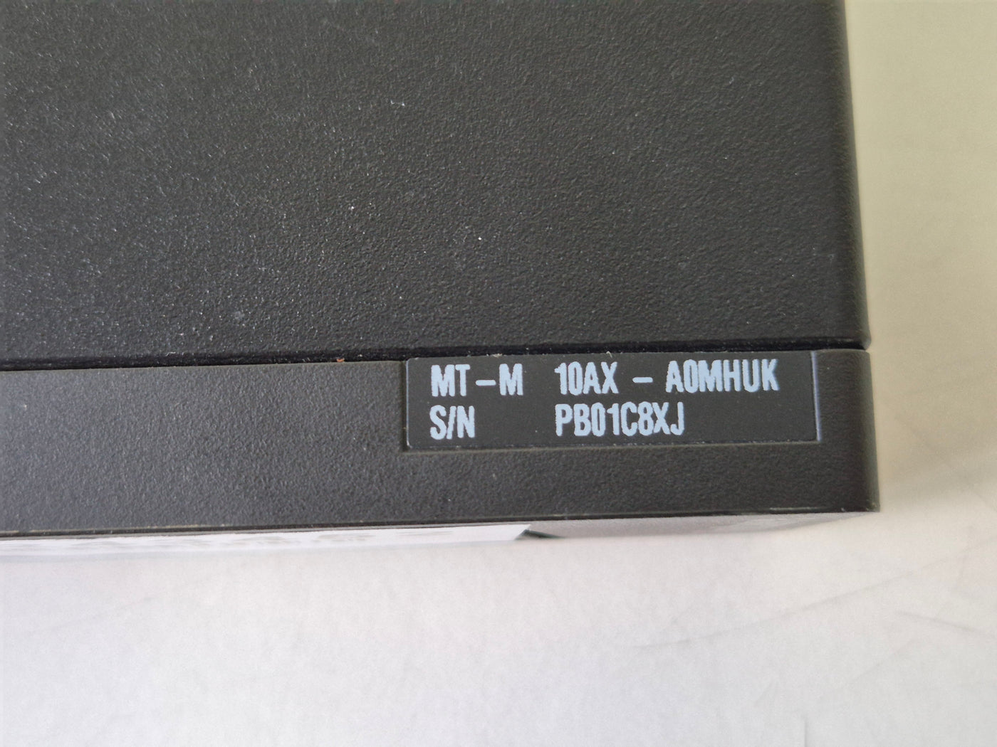 Lenovo ThinkCentre M73 Pentium G3220T 2.60GHz NO HDD 8GB RAM NO OS Mini Desktop NO PSU ( 10AX-A0MHUK ) USED