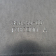 PR10758_396259-001_Media Bay spacer HP Carbon ML370 G5 - Image3