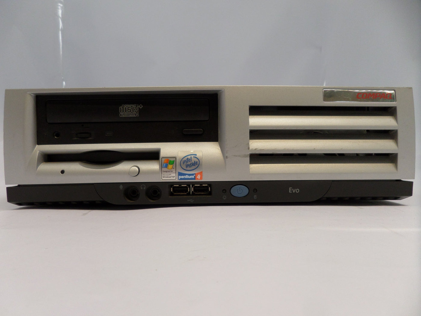 PR25950_268900-999_Compaq Evo D510 Small Form Factor - Image4