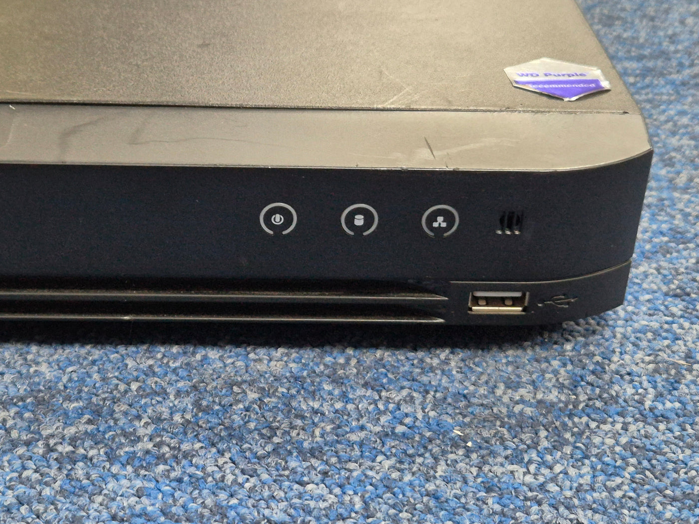 Hikvision Digital Video Recorder - Embedded Net DVR 2x4TB HDD - passwords reset NO PSU ( DS-7216HUHI-K2 ) USED