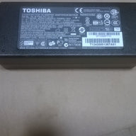 GENUINE TOSHIBA AC ADAPTER PA 1121 81 19V 6.32A  (PA1121 81 USED )