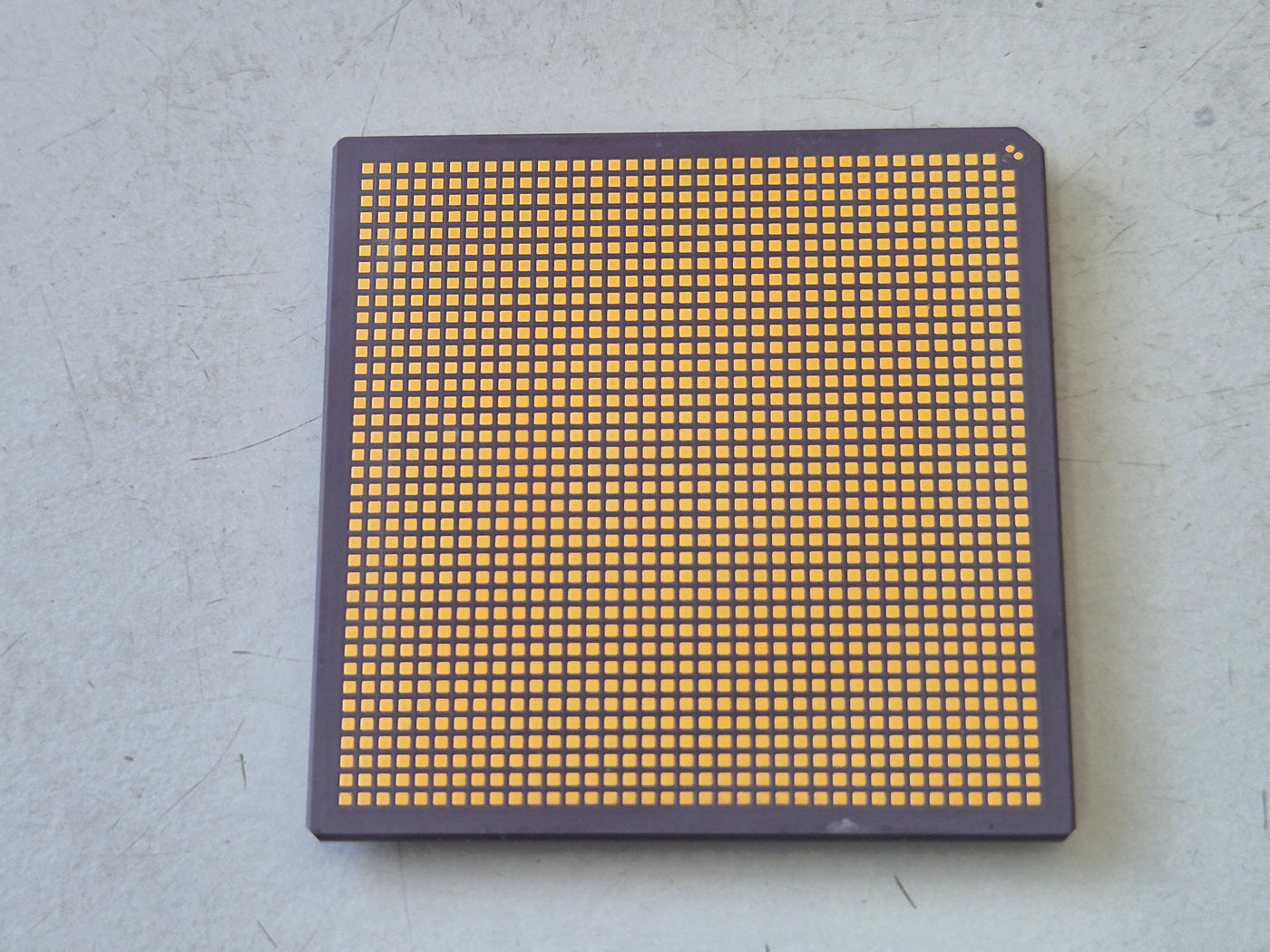 Sun Microsystems UltraSparc III 1.05GHz OEM/Tray Microprocessor ( SME 1052B LGA 1050 SME1052BLGA-1050 ) USED