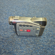Canon Digital Video Camcorder - with accessories ( MV750i ) SPR READ DESCRIPTION