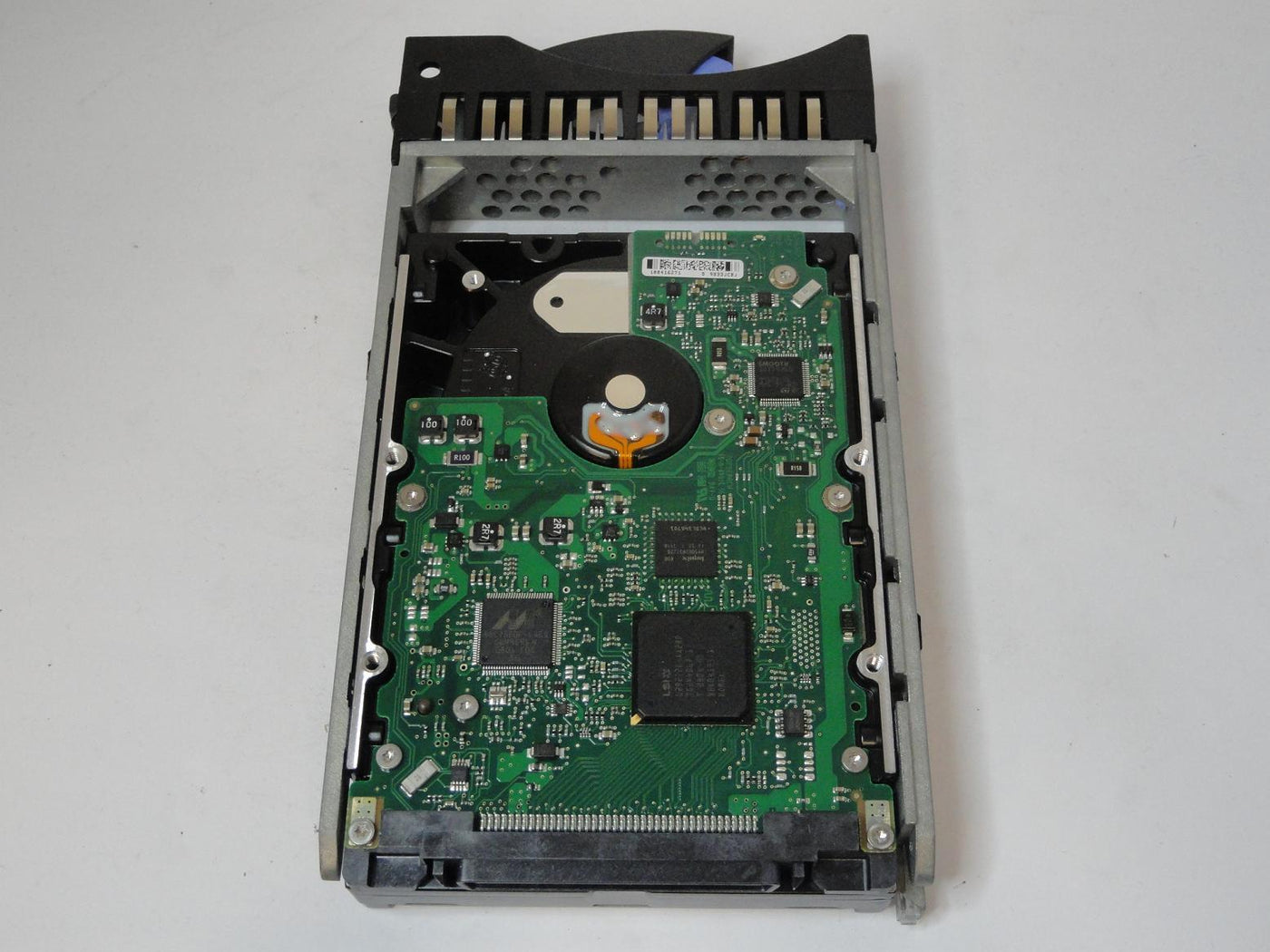 Seagate IBM 73.4GB SCSI 80 Pin 15Krpm 3.5in HDD in Caddy ( ST373455LC 9Z3006-039 26K5825 39R7316 40K1027 ) USED