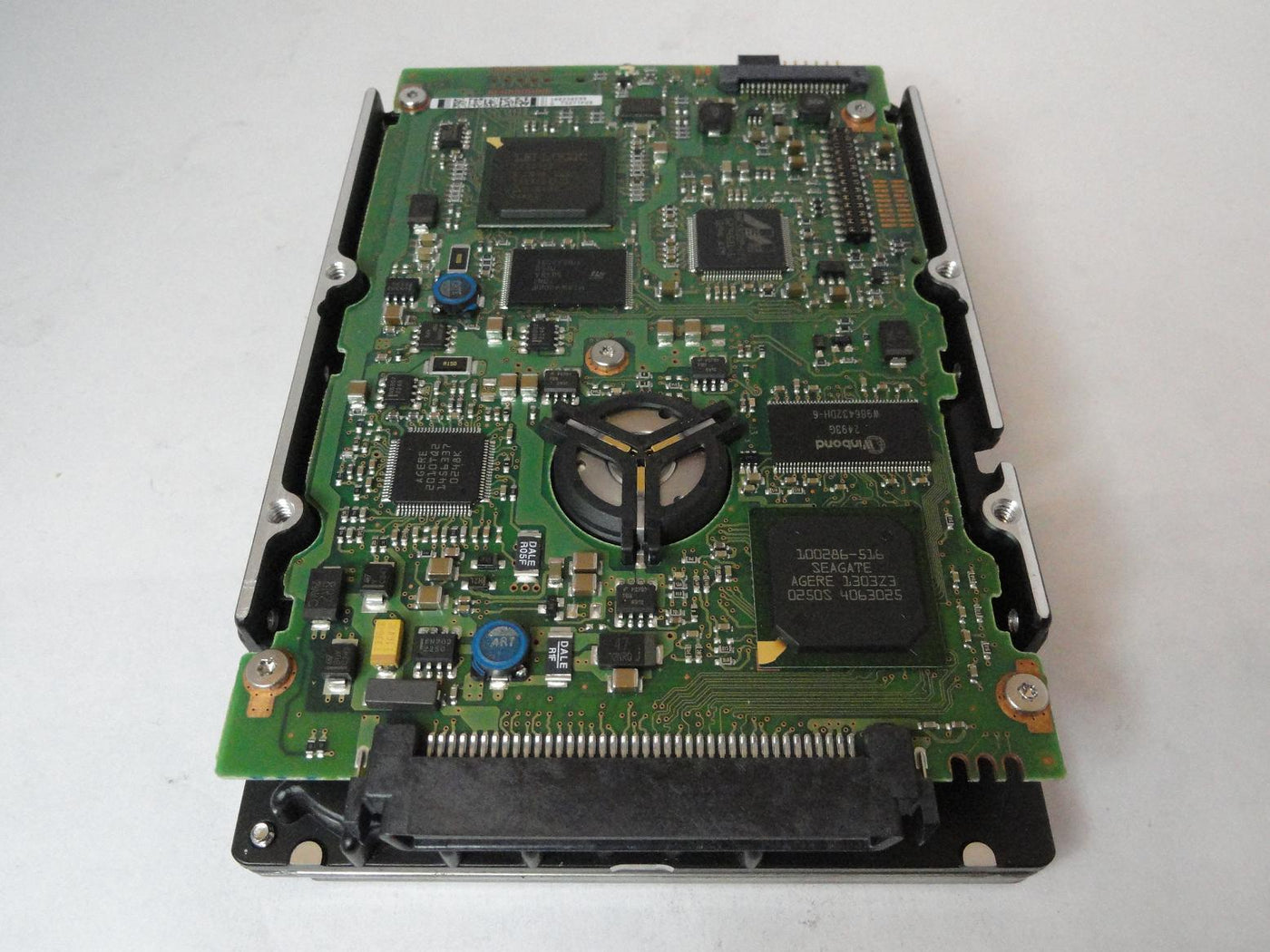PR13820_9V3006-041_Seagate HP 72.8GB SCSI 80 Pin 10Krpm 3.5in HDD - Image3