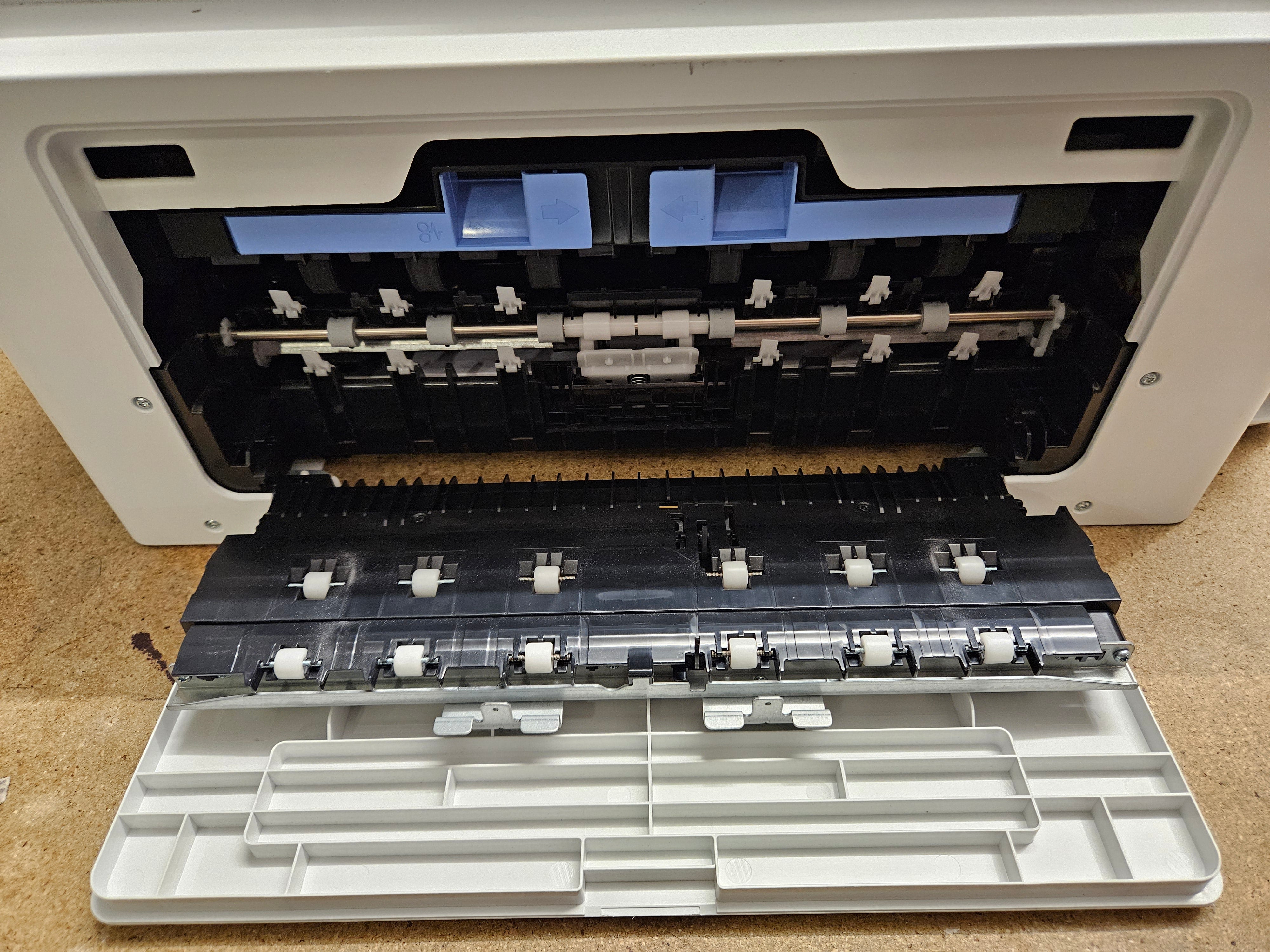 HP OfficeJet Pro 7720 Wide Format All-In-One Printer ( SNPRC-1500-02 ) USED