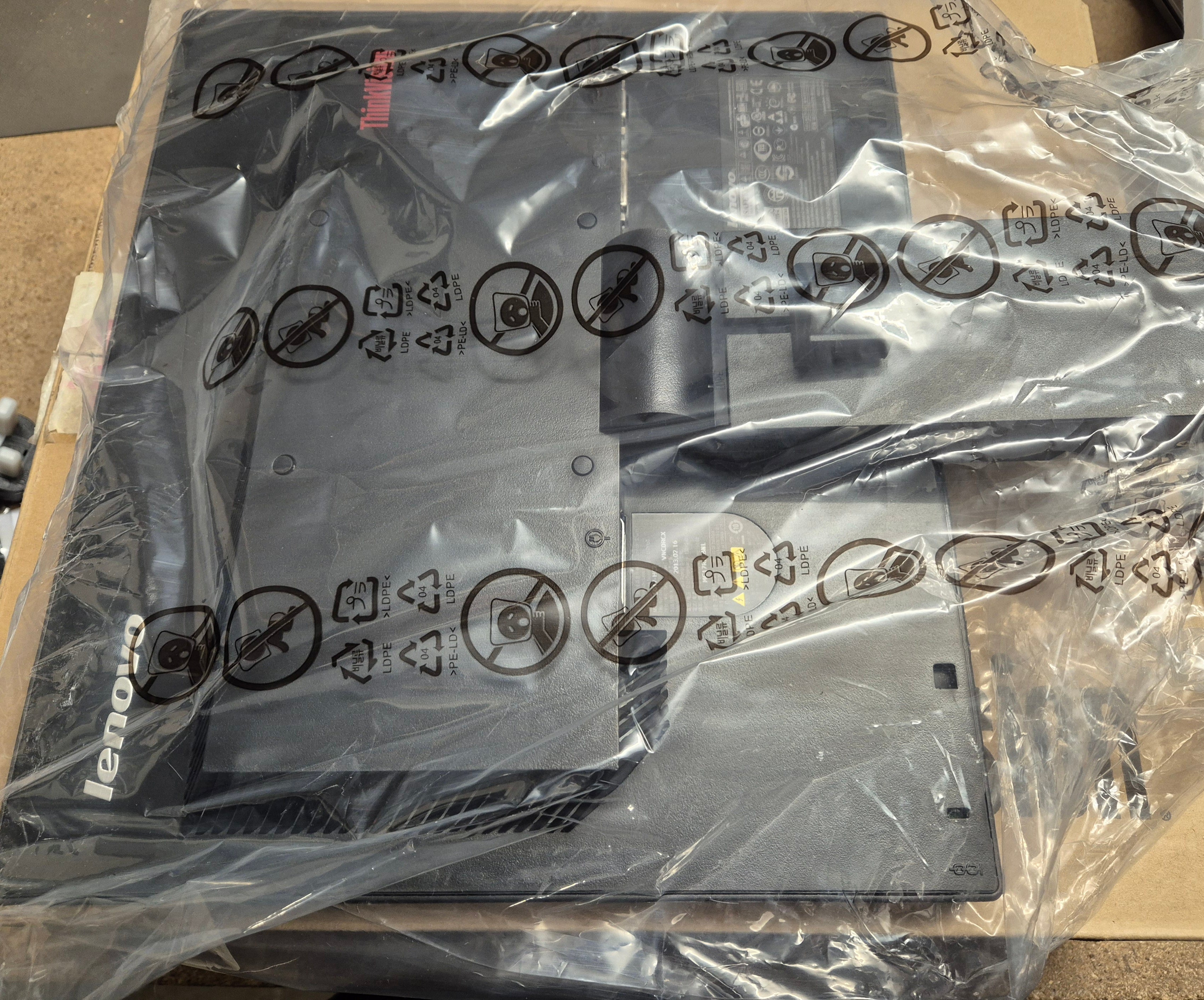 Lenovo ThinkVision LT1712p 17" LCD Flat Panel Monitor ( L1711pC 5047-HC2 03X7959 ) USED