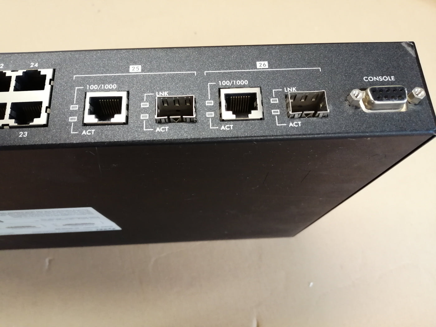 ZyXEL ES-2024PWR 24 10/100 POE Managed Switch ( ES-2024 USED )