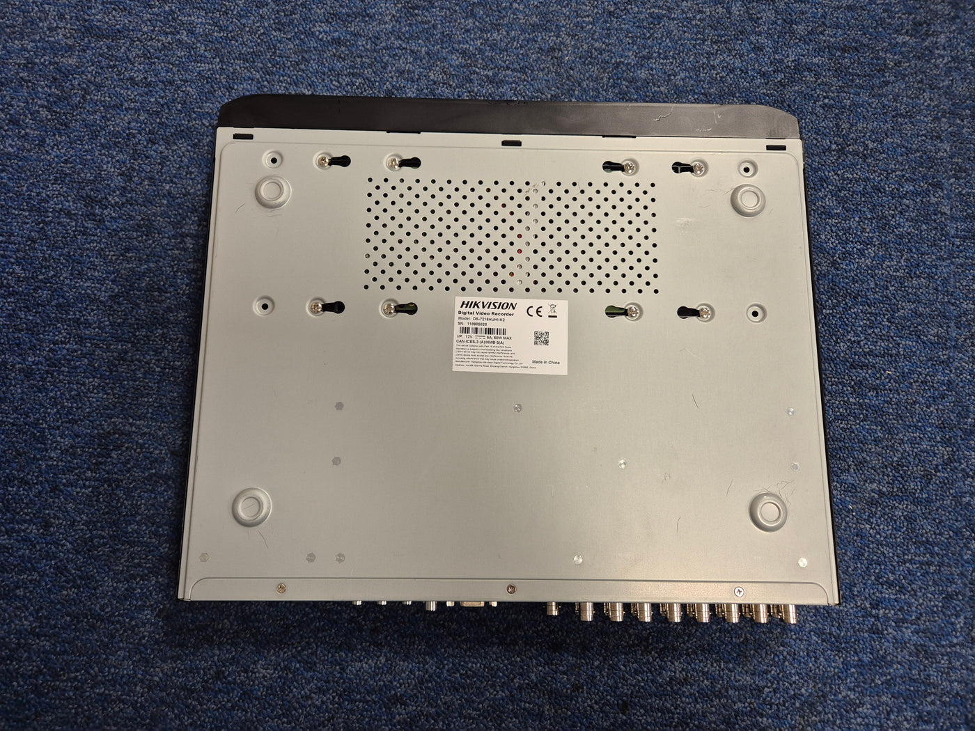 Hikvision Digital Video Recorder - Embedded Net DVR 2x4TB HDD - passwords reset NO PSU ( DS-7216HUHI-K2 ) USED