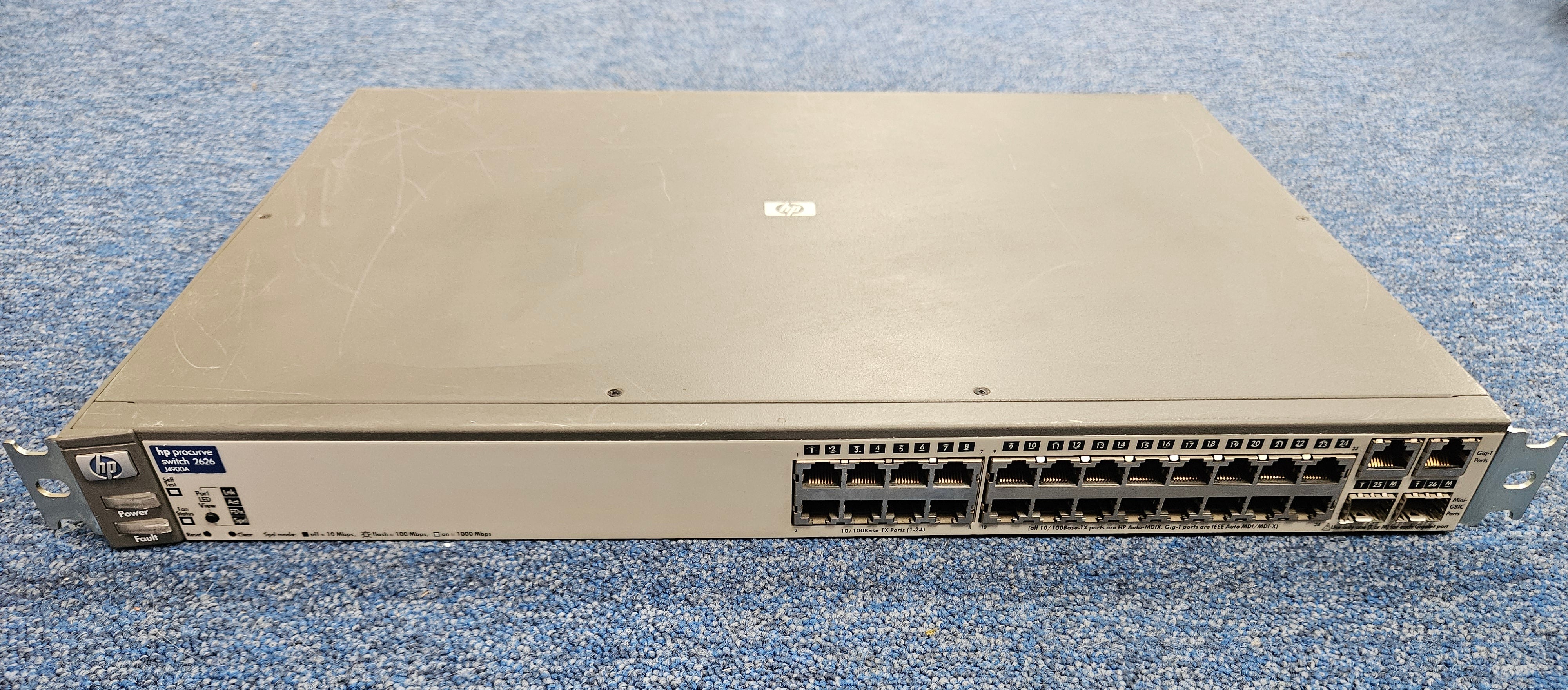 HP Procurve 2626 24-Port Managed Fast Ethernet Switch ( J4900A ) USED